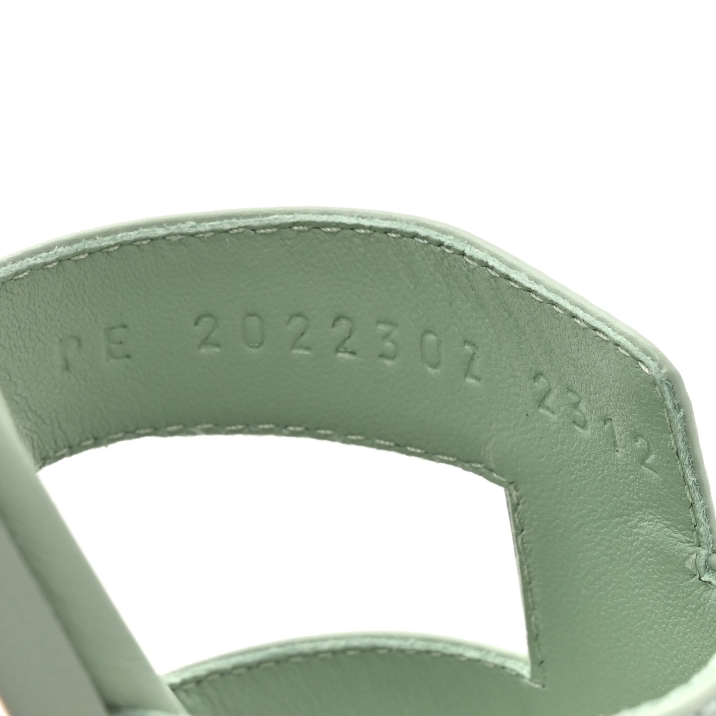 Calfskin Oran Sandals 38 Vert D'eau