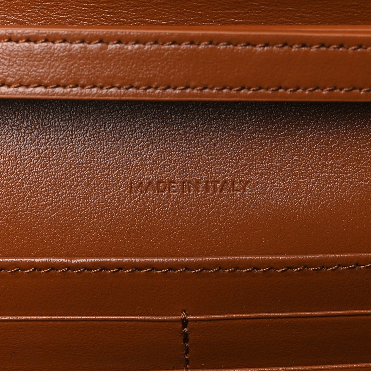 Shiny Calfskin Triomphe Margo Wallet on Chain Gold