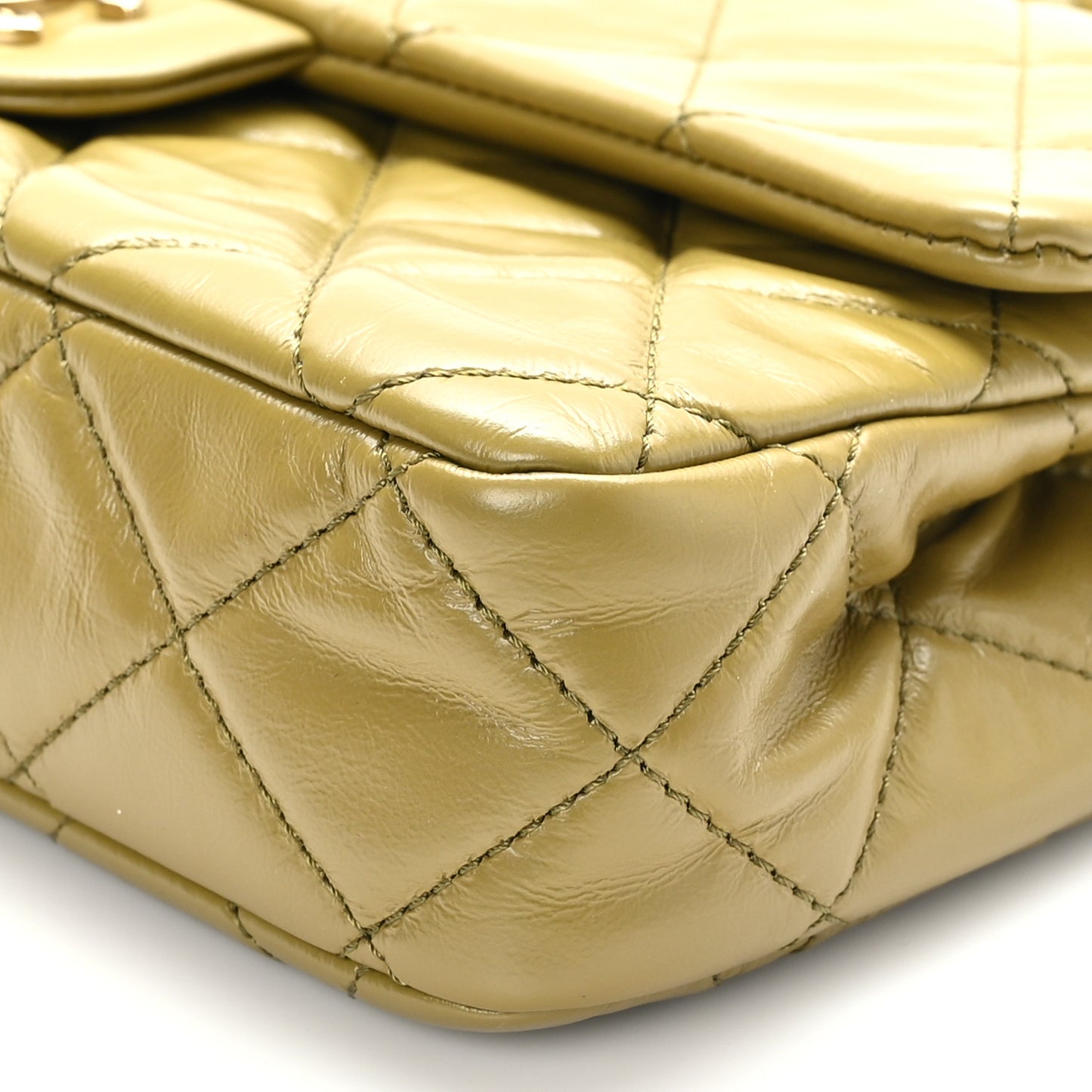 Crumpled Calfskin Quilted Clutch Green