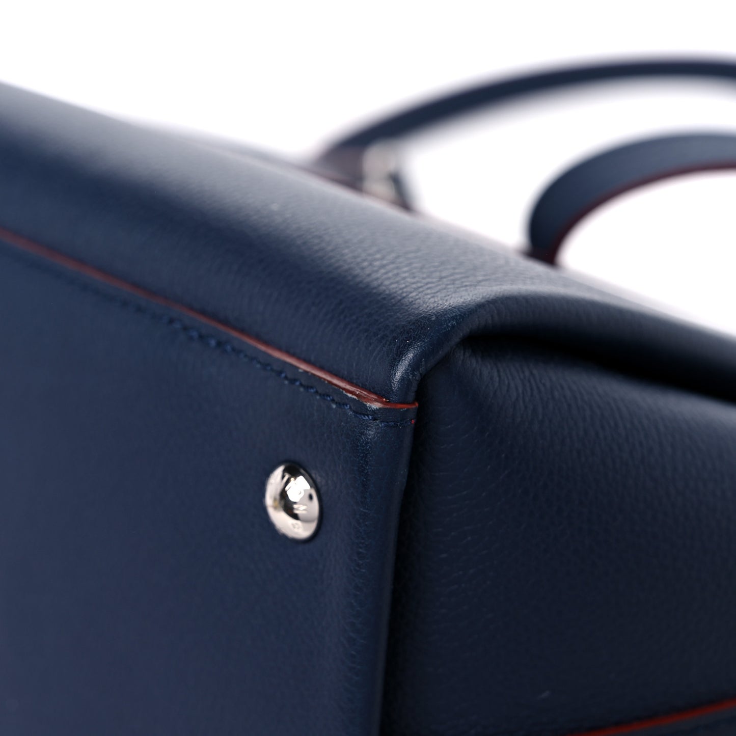 Calfskin Lockmeto Marine Rouge