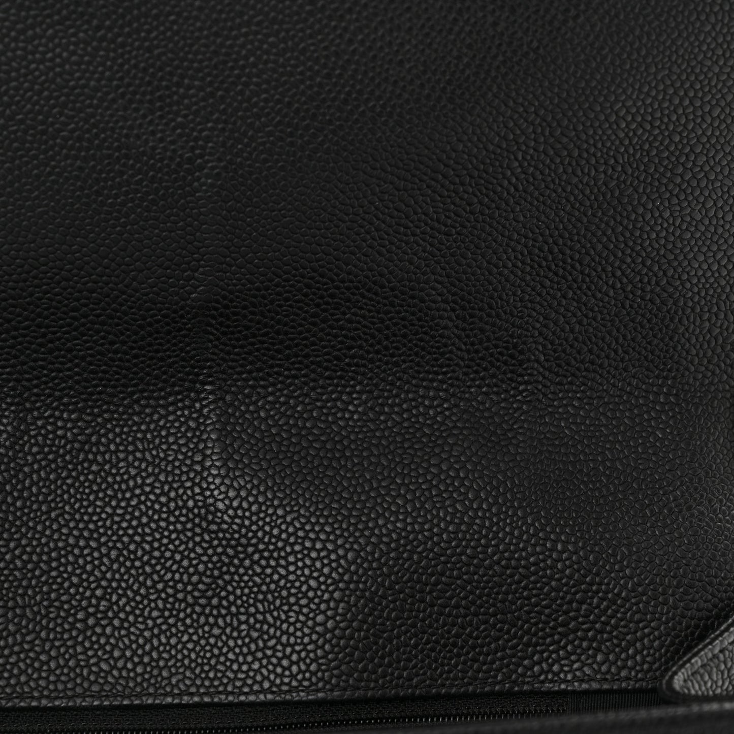 Caviar Quilted Large Boy Flap Black