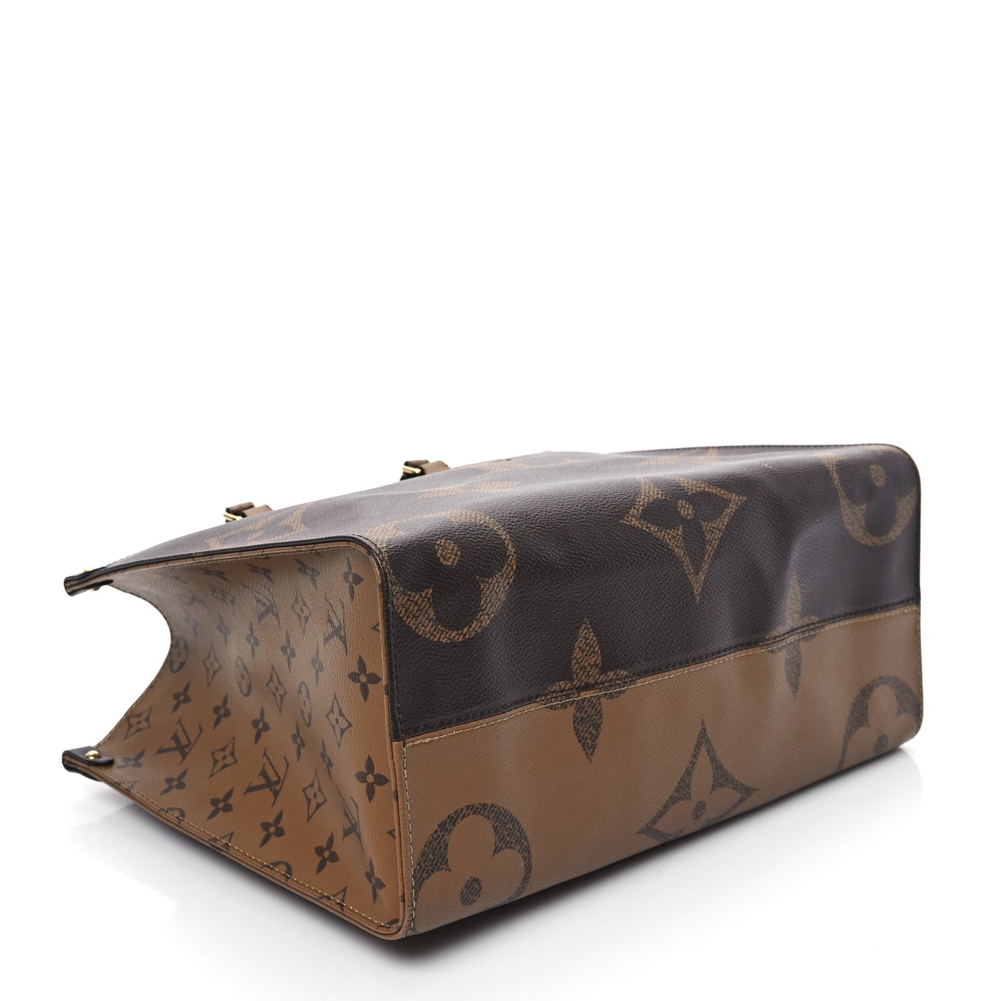 Reverse Monogram Giant Onthego MM