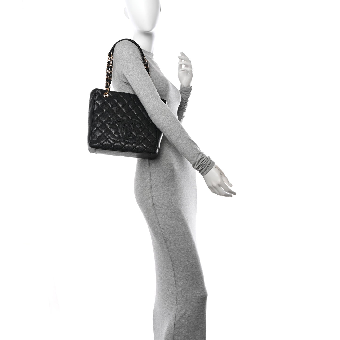 Caviar Quilted Petit Shopping Tote PST Black