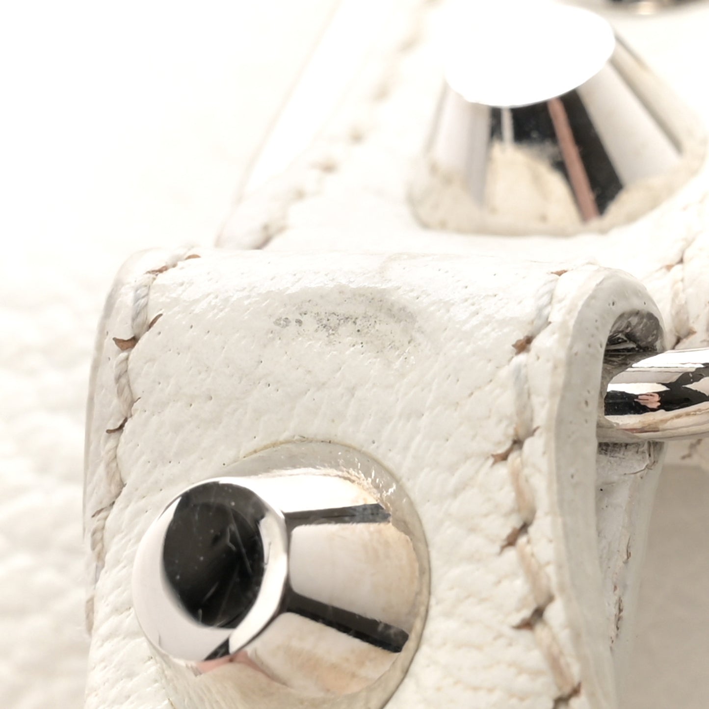 Chevre Silver Metallic Edge Hardware S City White