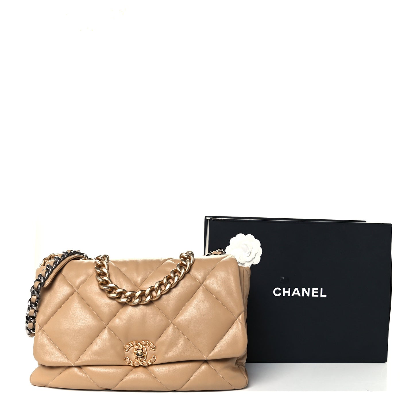 Lambskin Quilted Maxi Chanel 19 Flap Beige