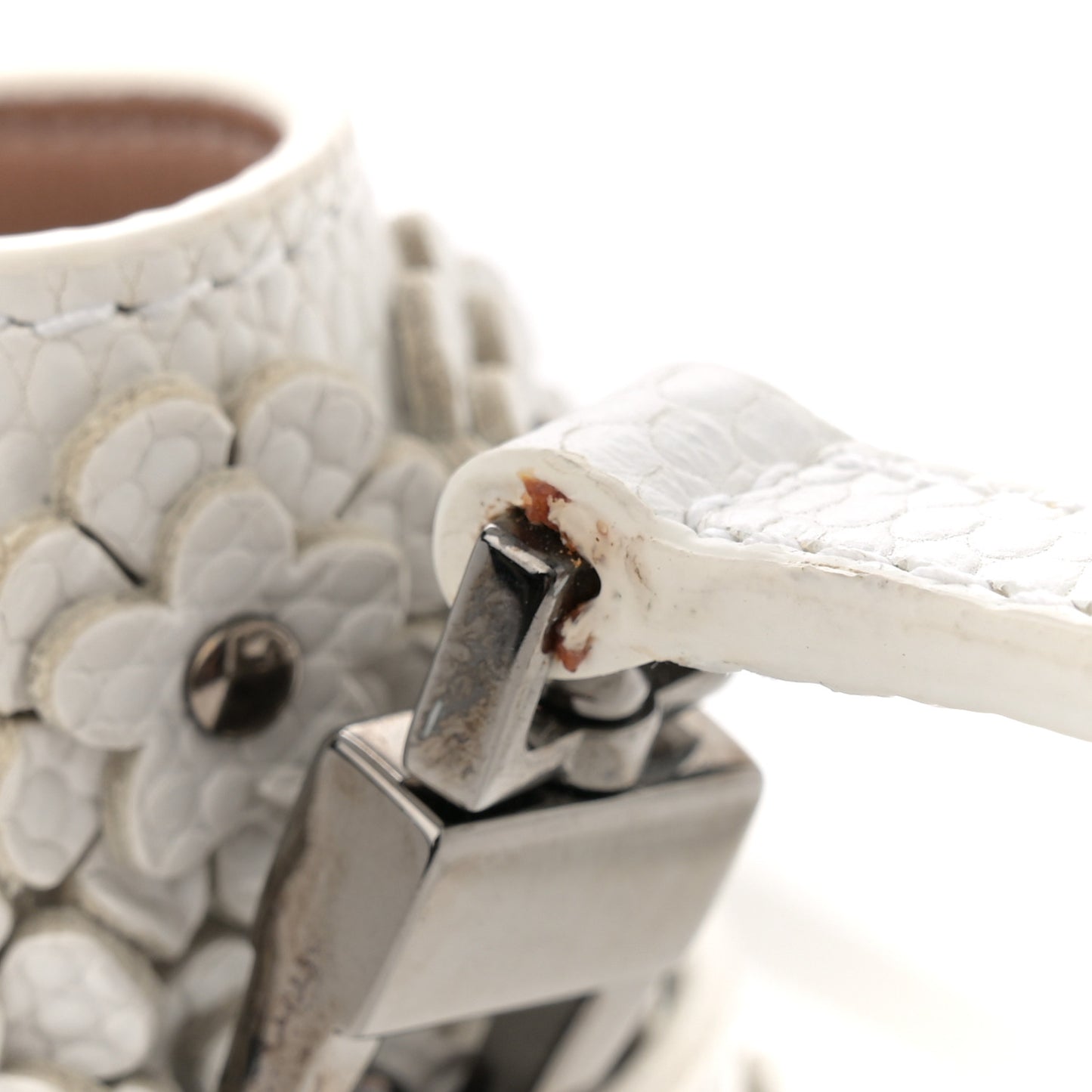 Lizard Embossed Calfskin Flower Applique Bucket Bag White
