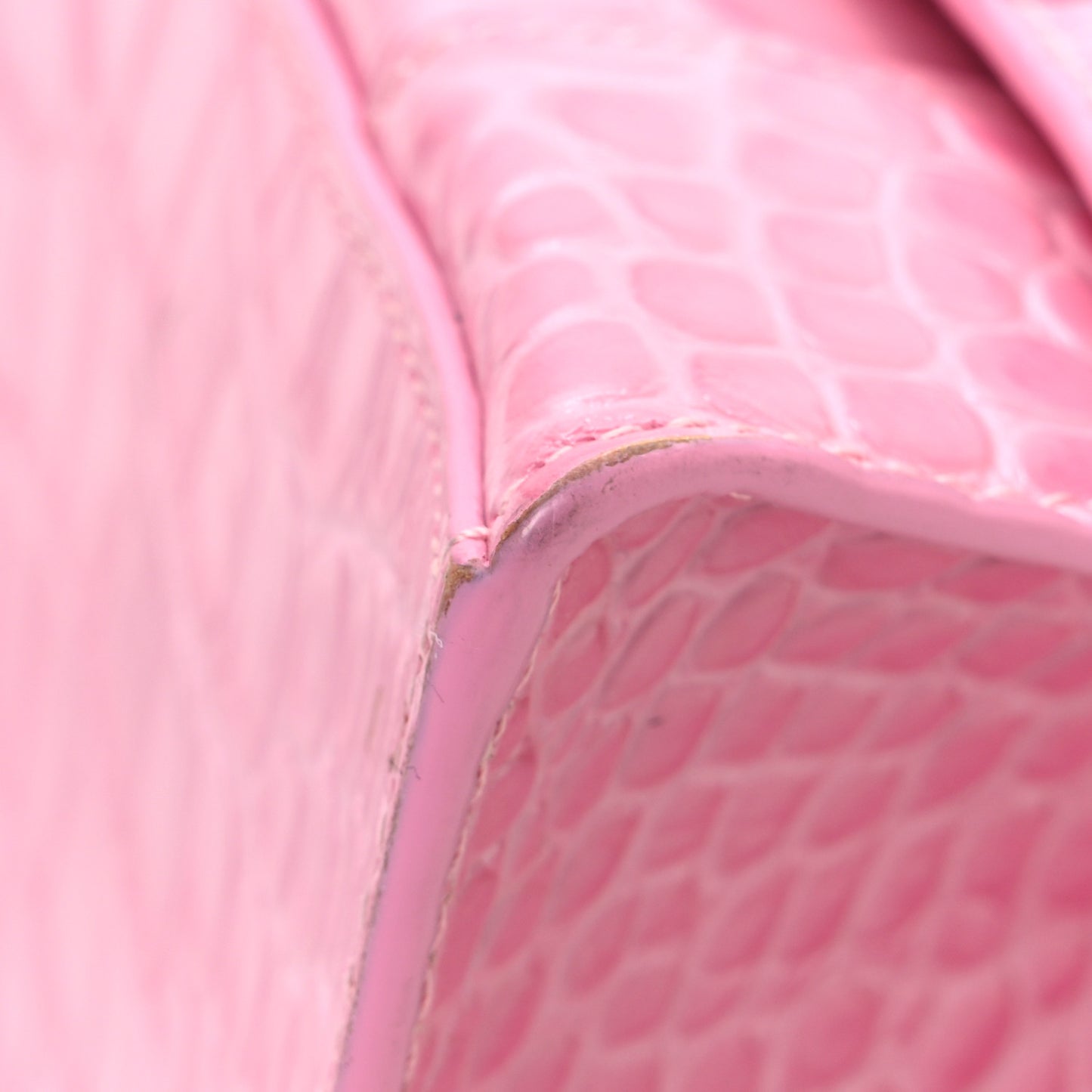 Shiny Calfskin Crocodile Embossed Small Hourglass Top Handle Bag Candy Pink