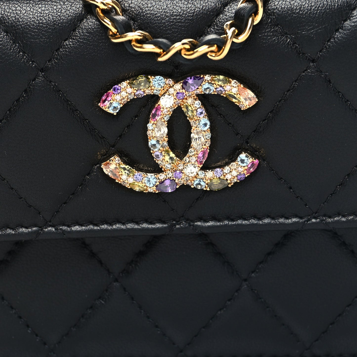 Lambskin Quilted Zirconium Clutch With Chain Black