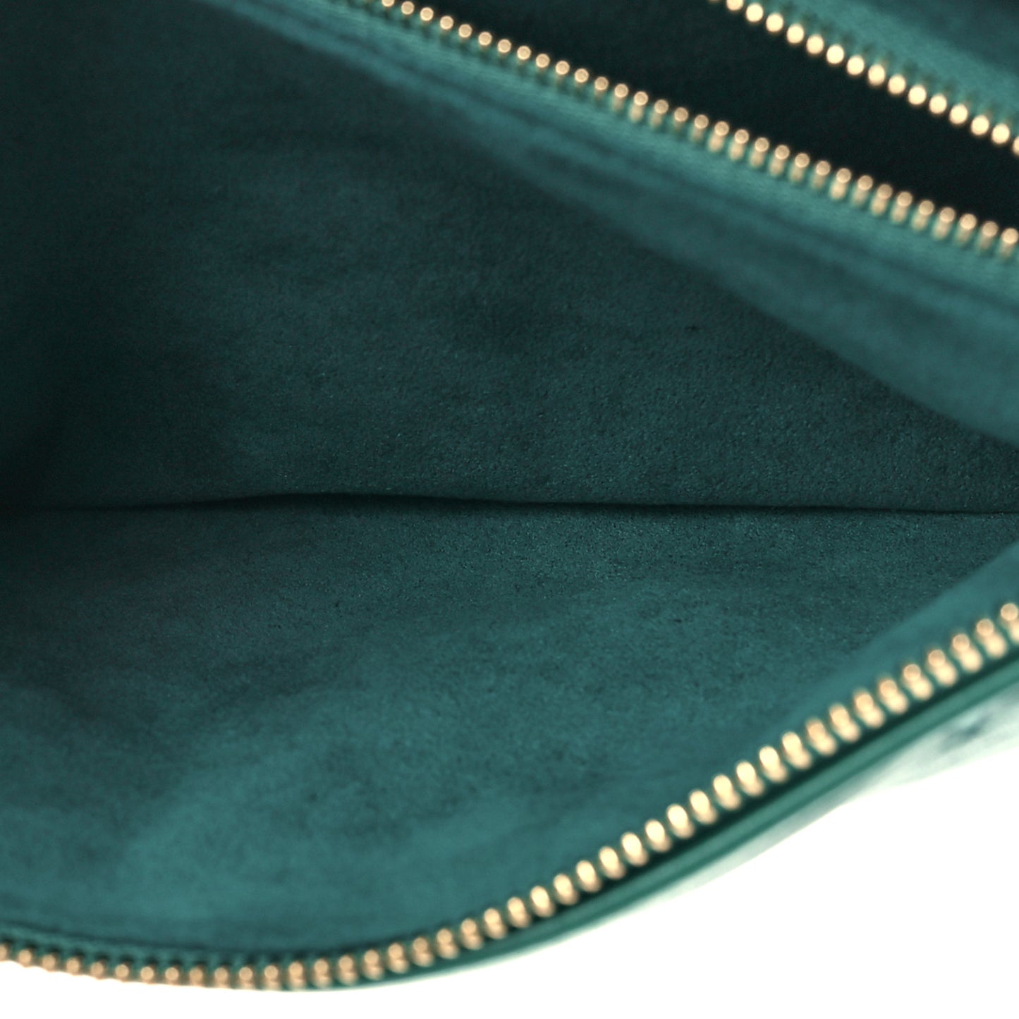 Lambskin Embossed Monogram Coussin BB Emeraude