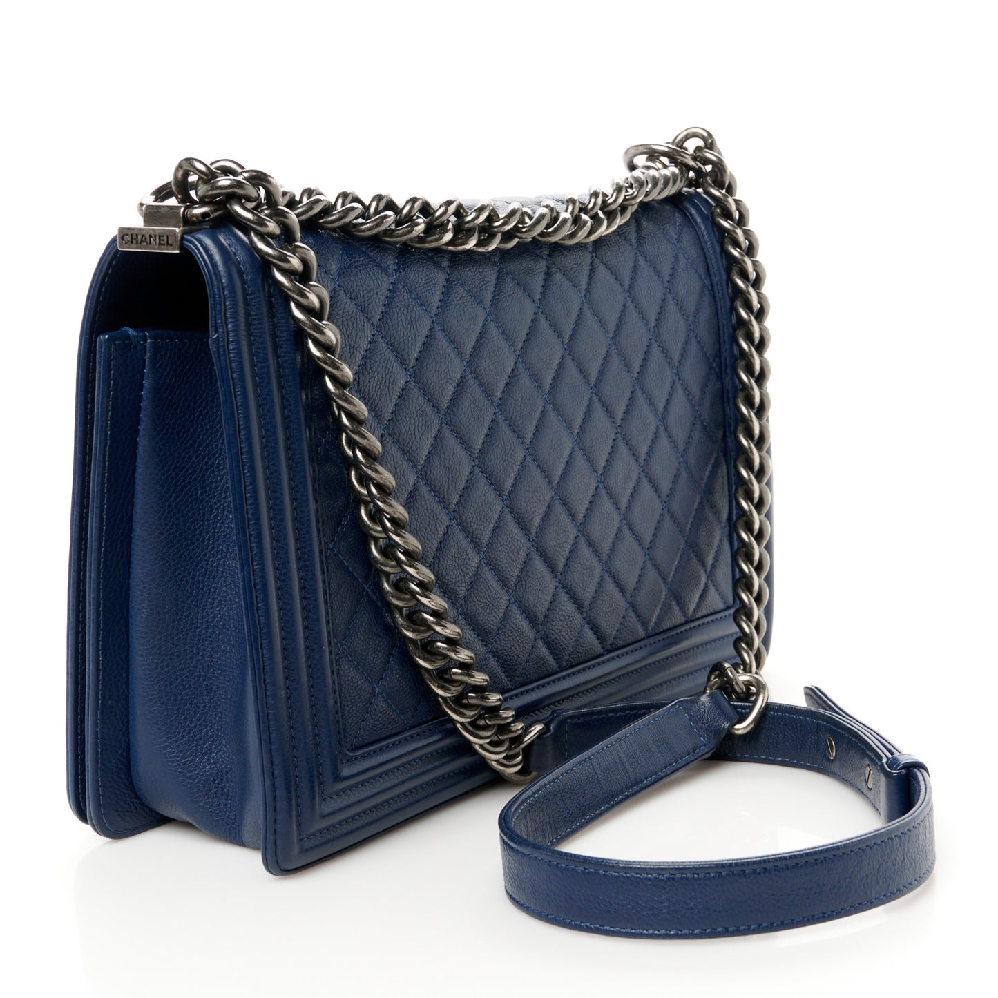 Caviar Quilted New Medium Boy Flap Blue
