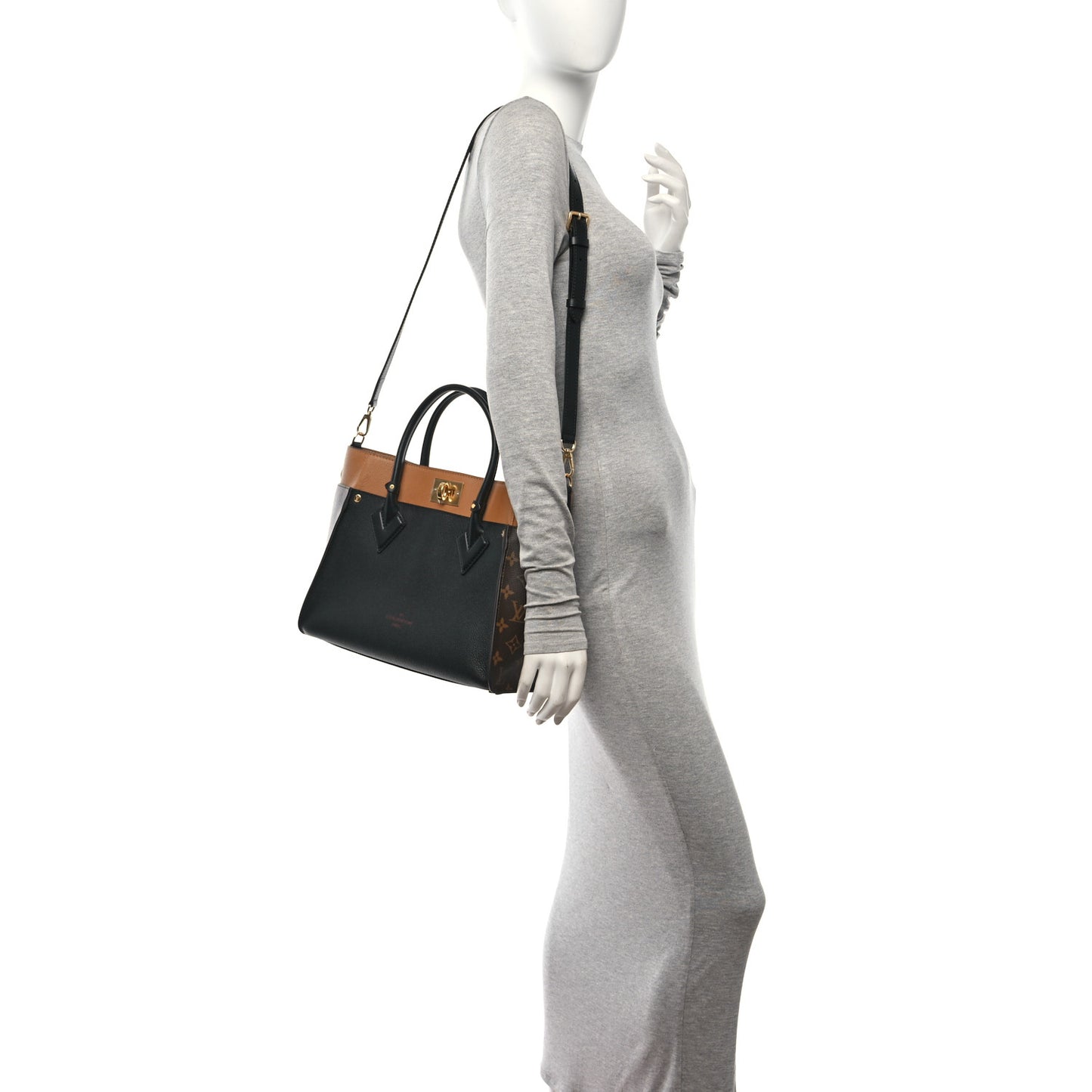 Calfskin Monogram On My Side MM Black