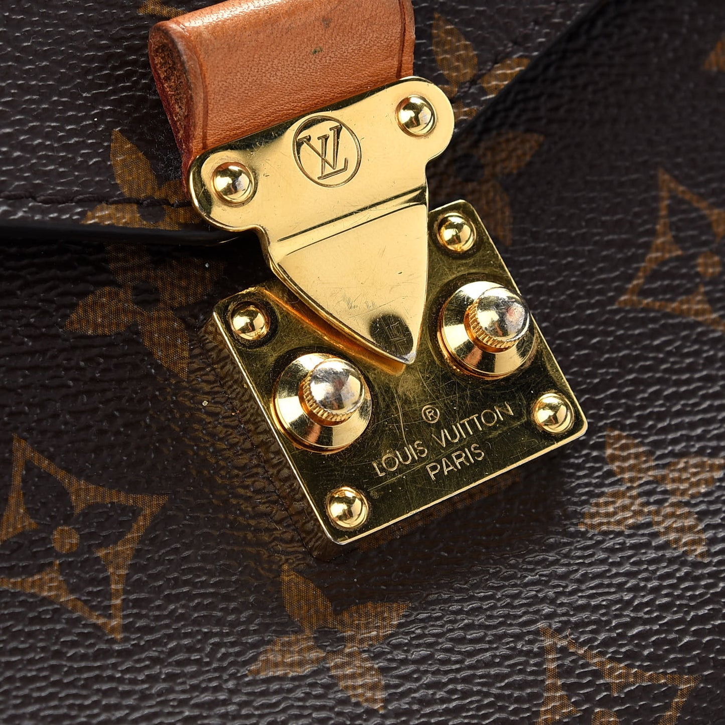 Monogram Pochette Metis