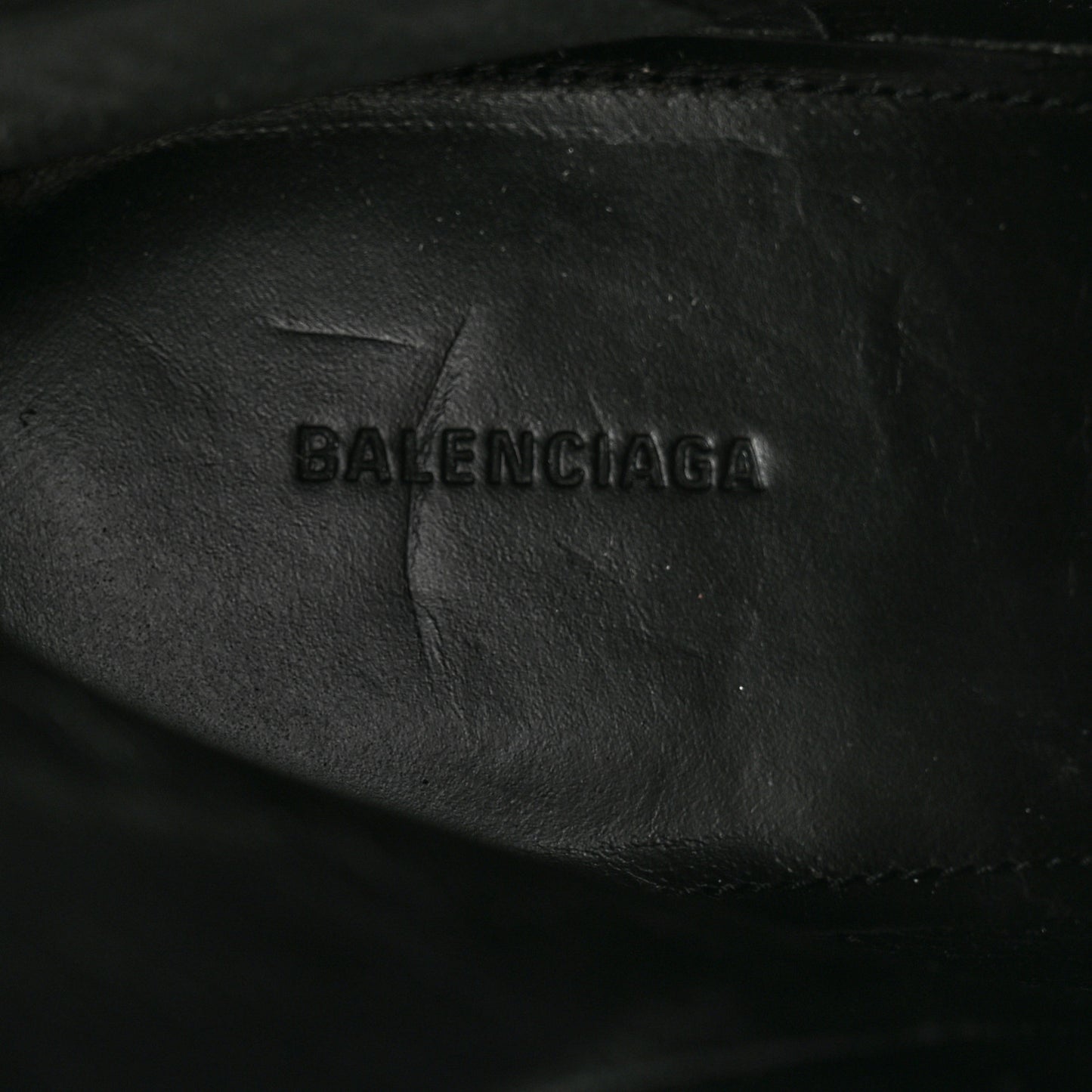 Calfskin Hourglass Bootie 38 Black