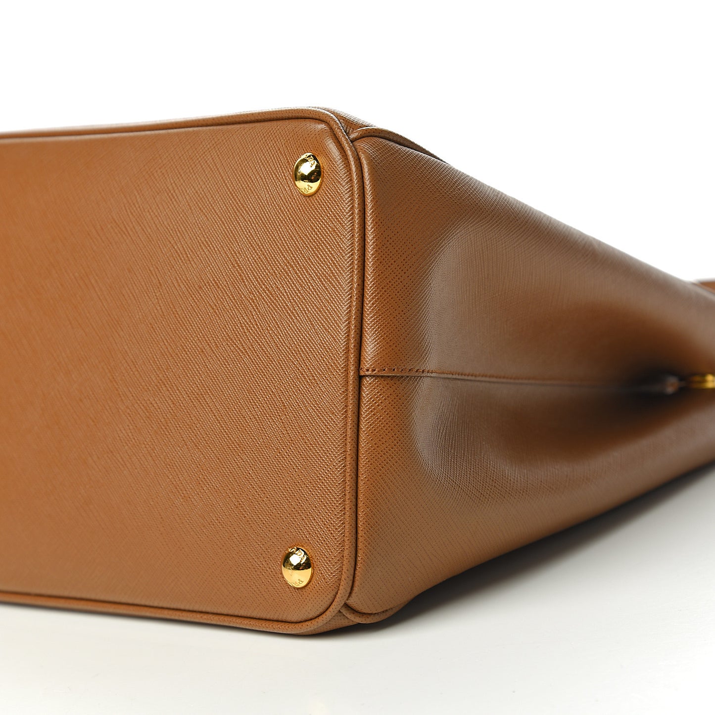 Saffiano Large Galleria Double Zip Tote Cannella