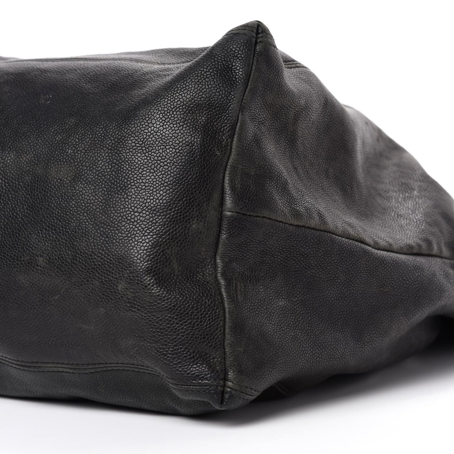 Distressed Caviar XL Coco Cabas Black