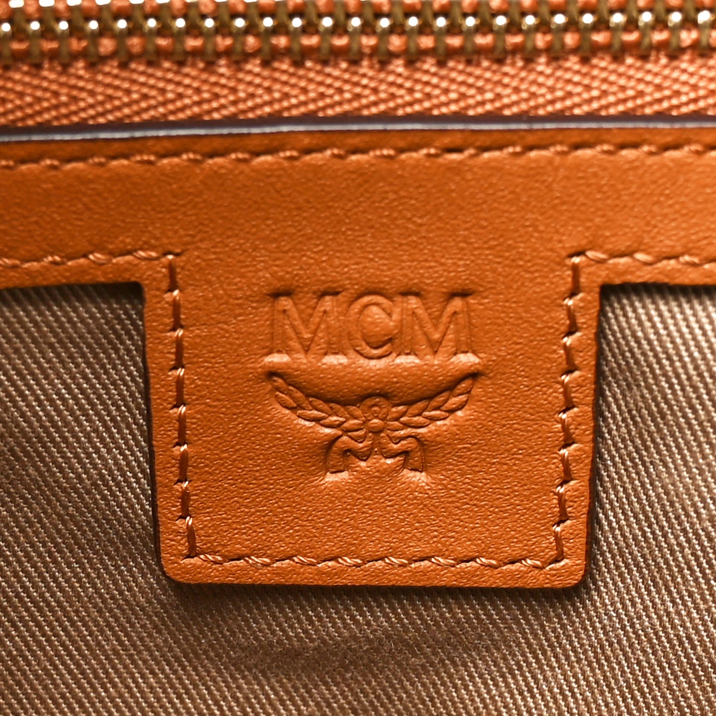 Visetos Large Traveler Weekender Bag Cognac