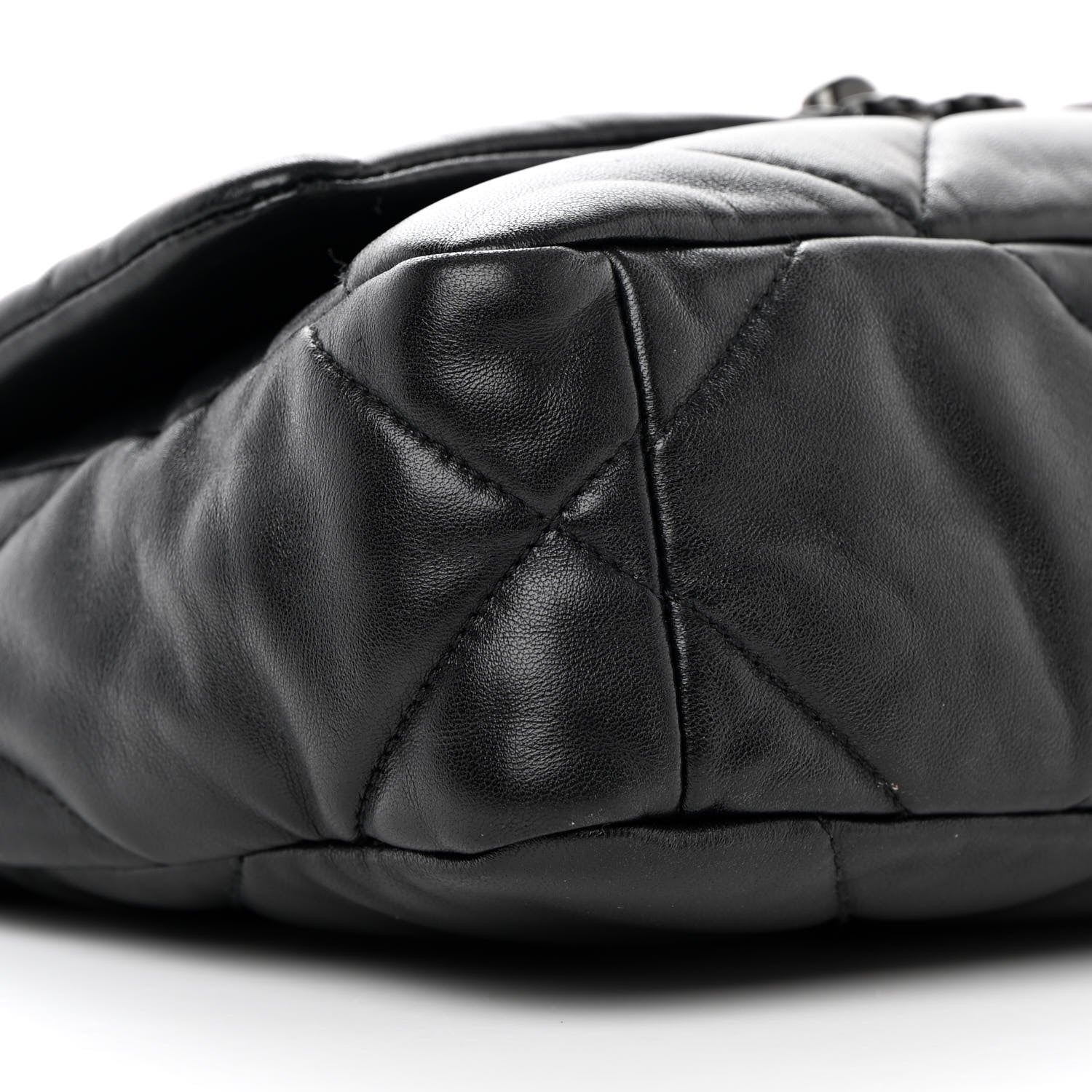 Chanel Lambskin Quilted Medium Chanel 19 Flap So Black 10 of 15