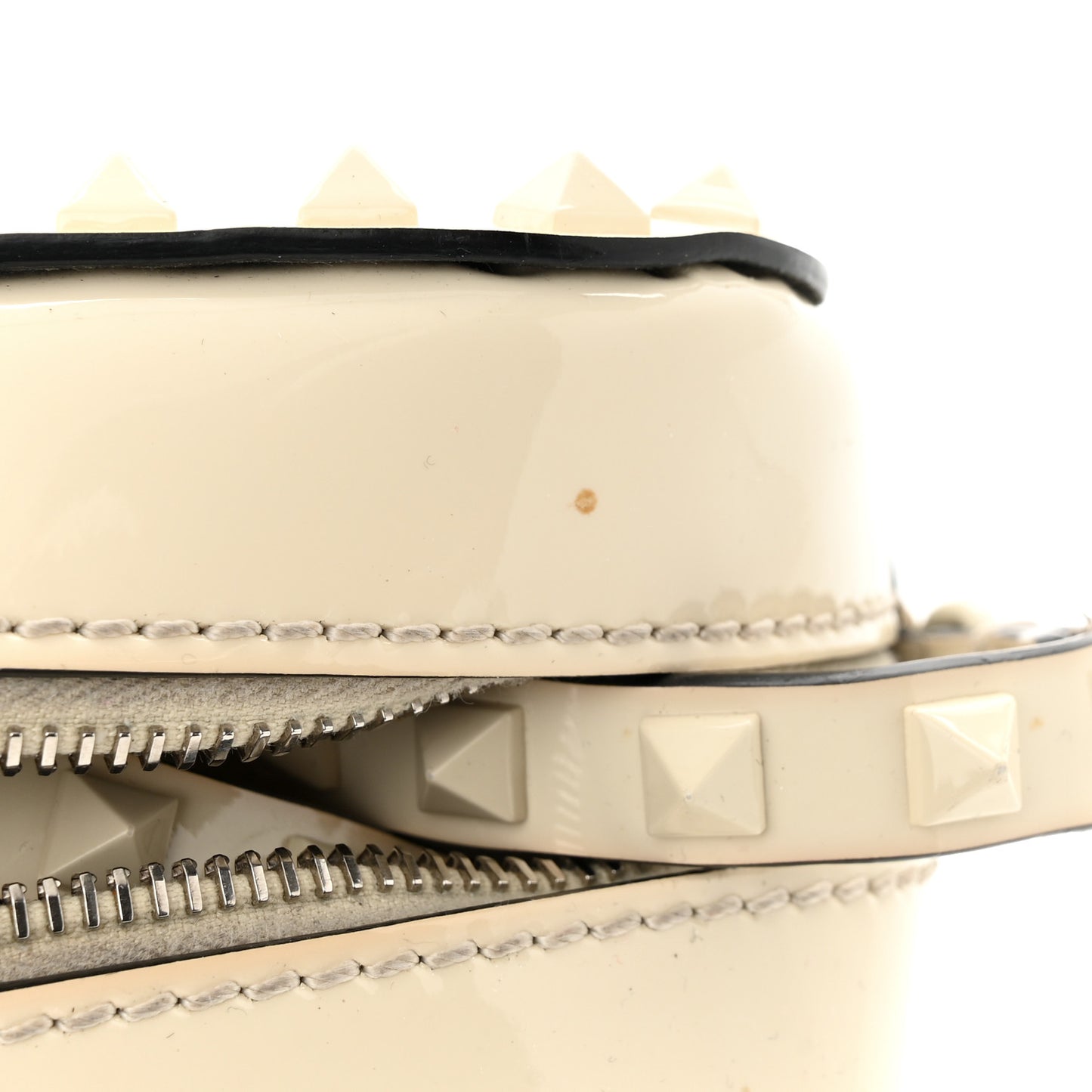 Patent Monochrome Rockstud Camera Crossbody Bag Ivory