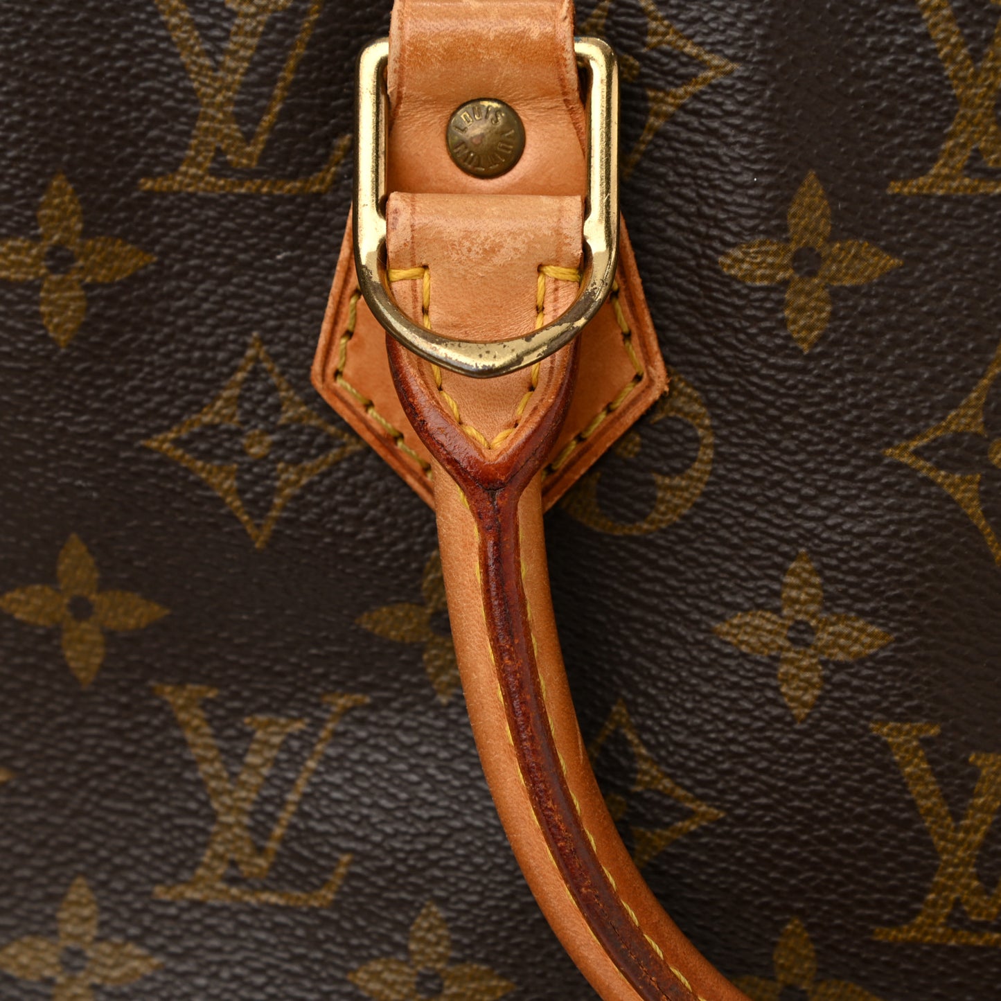 Monogram Alma MM