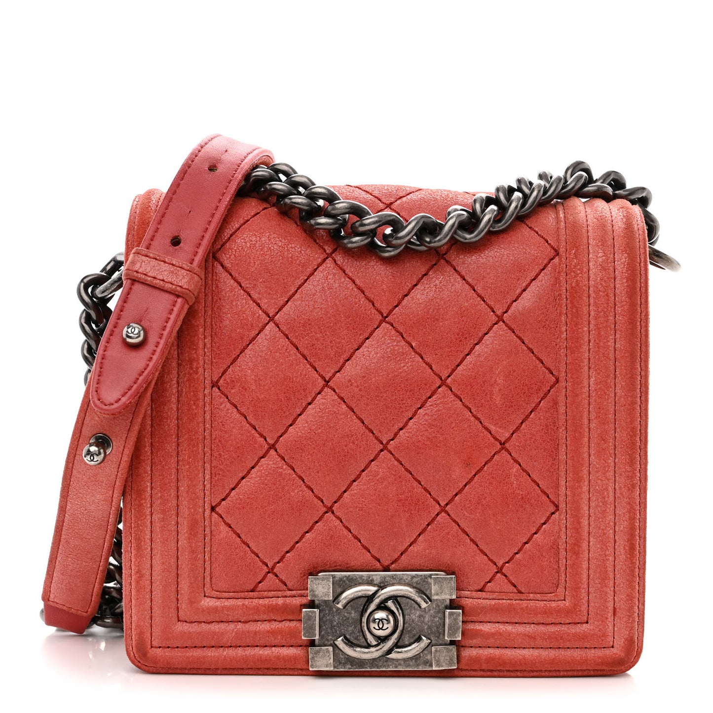 Iridescent Calfskin Quilted Small Gentle Square Boy Flap Red