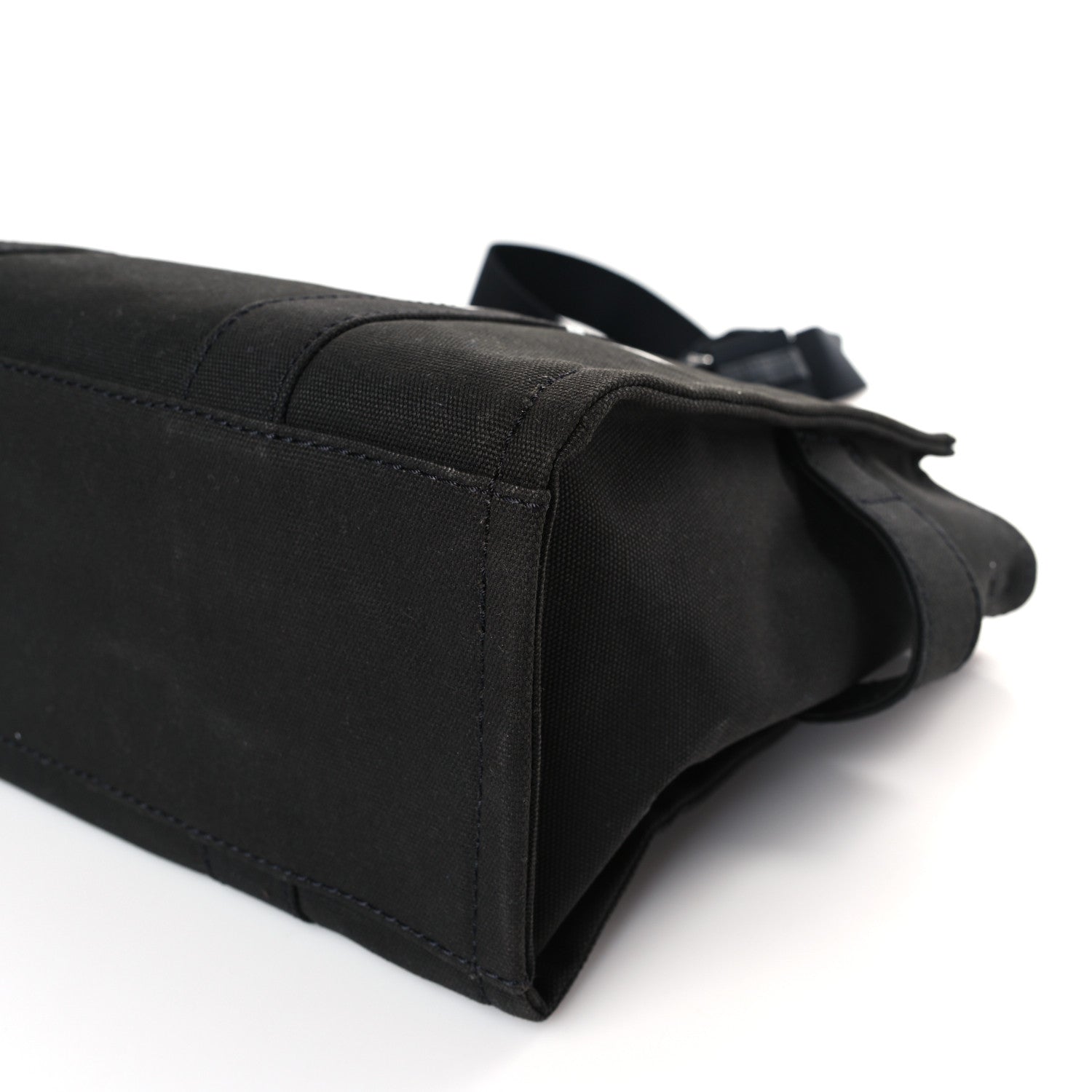 Marc Jacobs Cotton Canvas Medium The Traveler Tote Bag Black 9 of 9