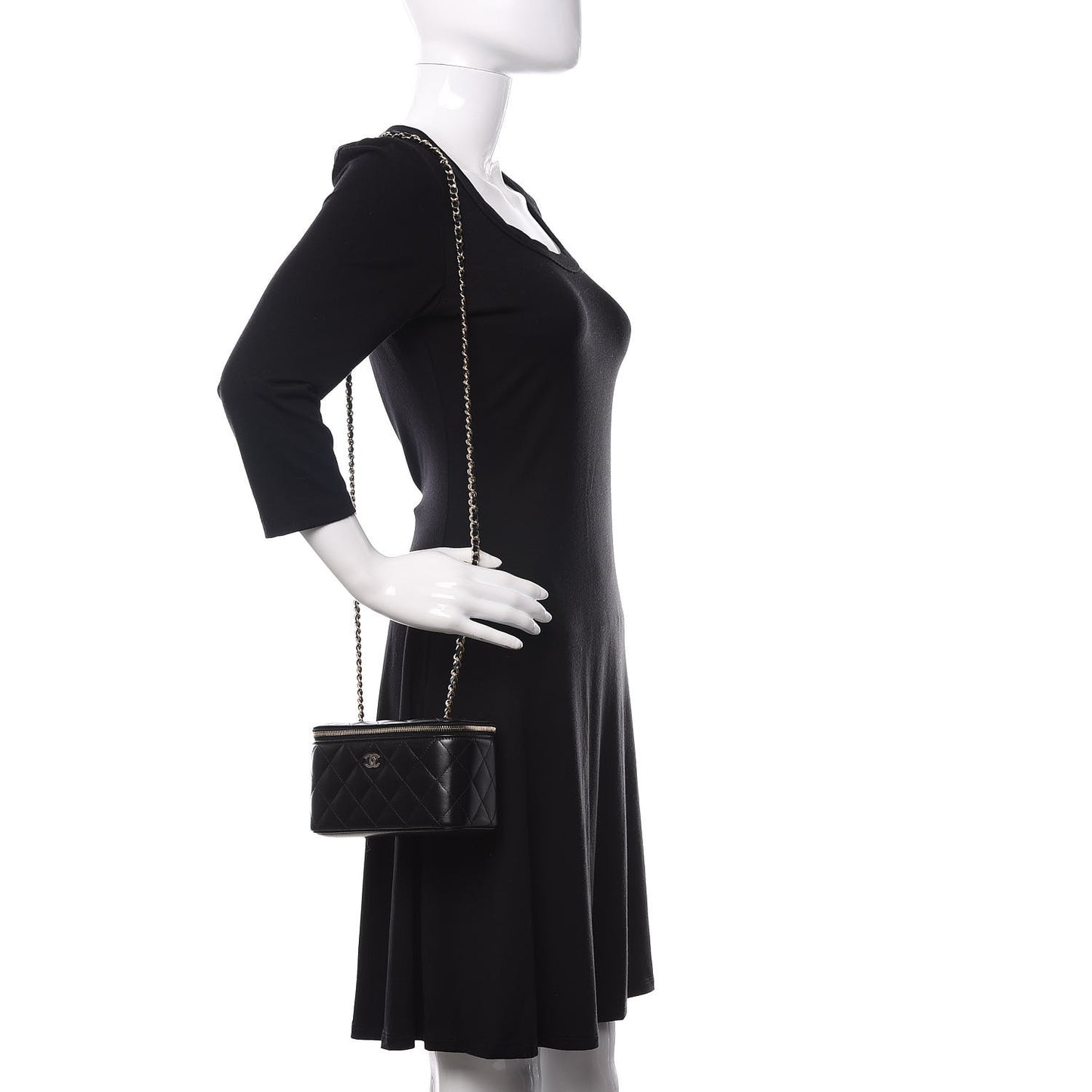 Lambskin Quilted Small Vanity Case With Chain Black