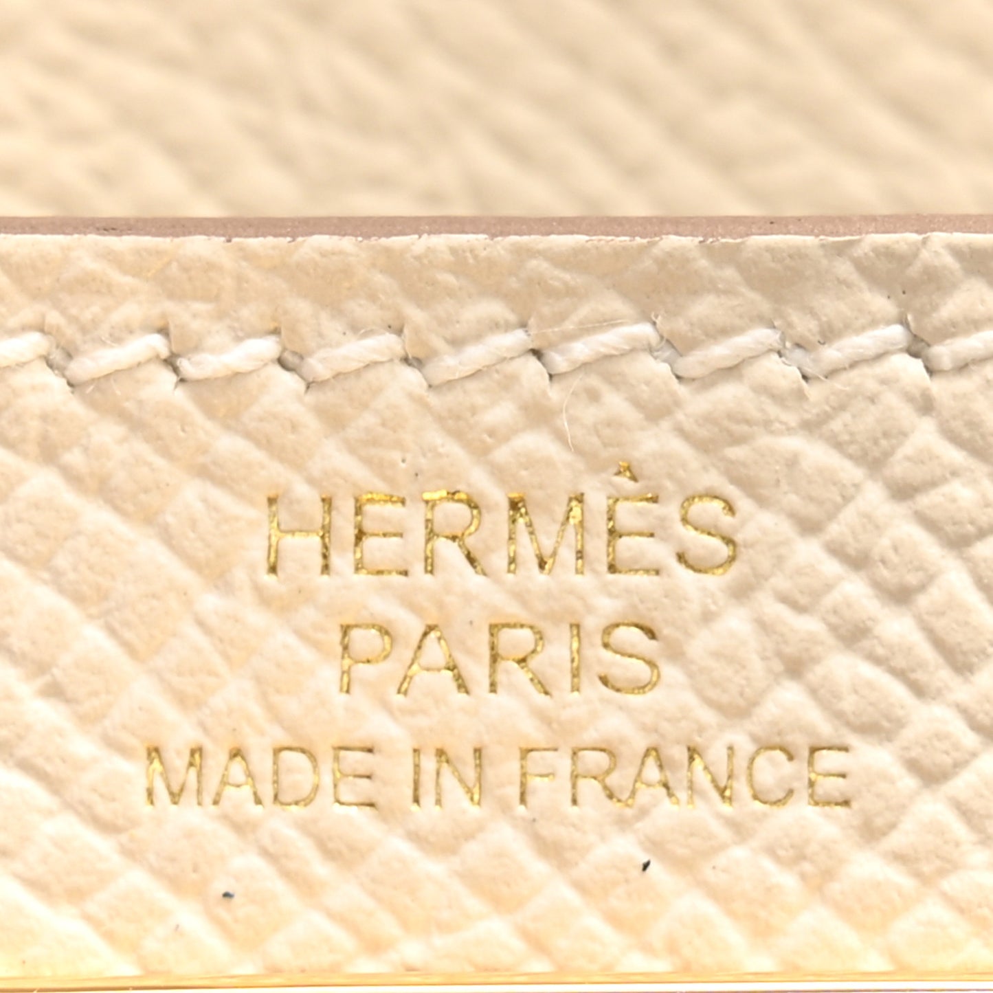 Epsom Kelly Pocket Compact Wallet Craie