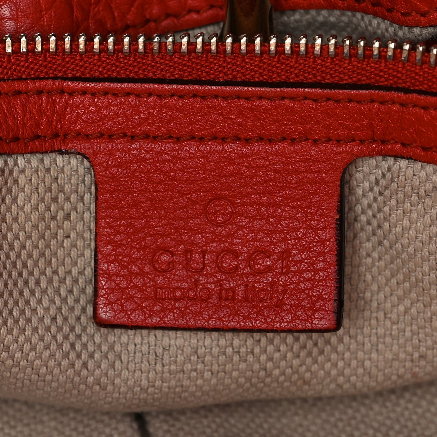 Pebbled Calfskin Medium Soho Chain Shoulder Bag Tabasco Red