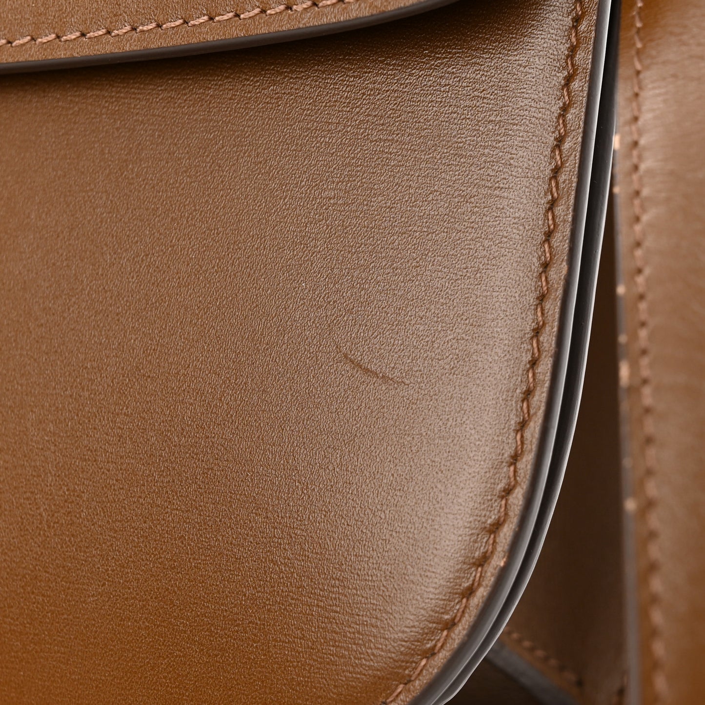 Box Calfskin Medium Classic Box Flap Bag Camel