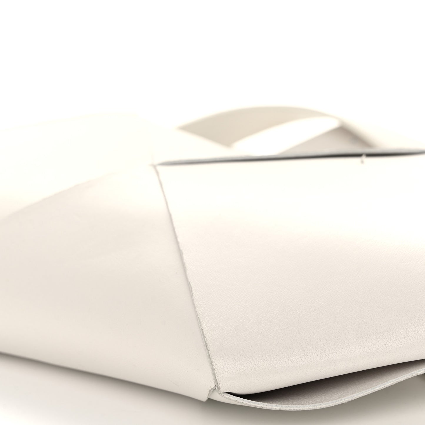 Nappa Maxi Intrecciato Hexagon Belt Bag White