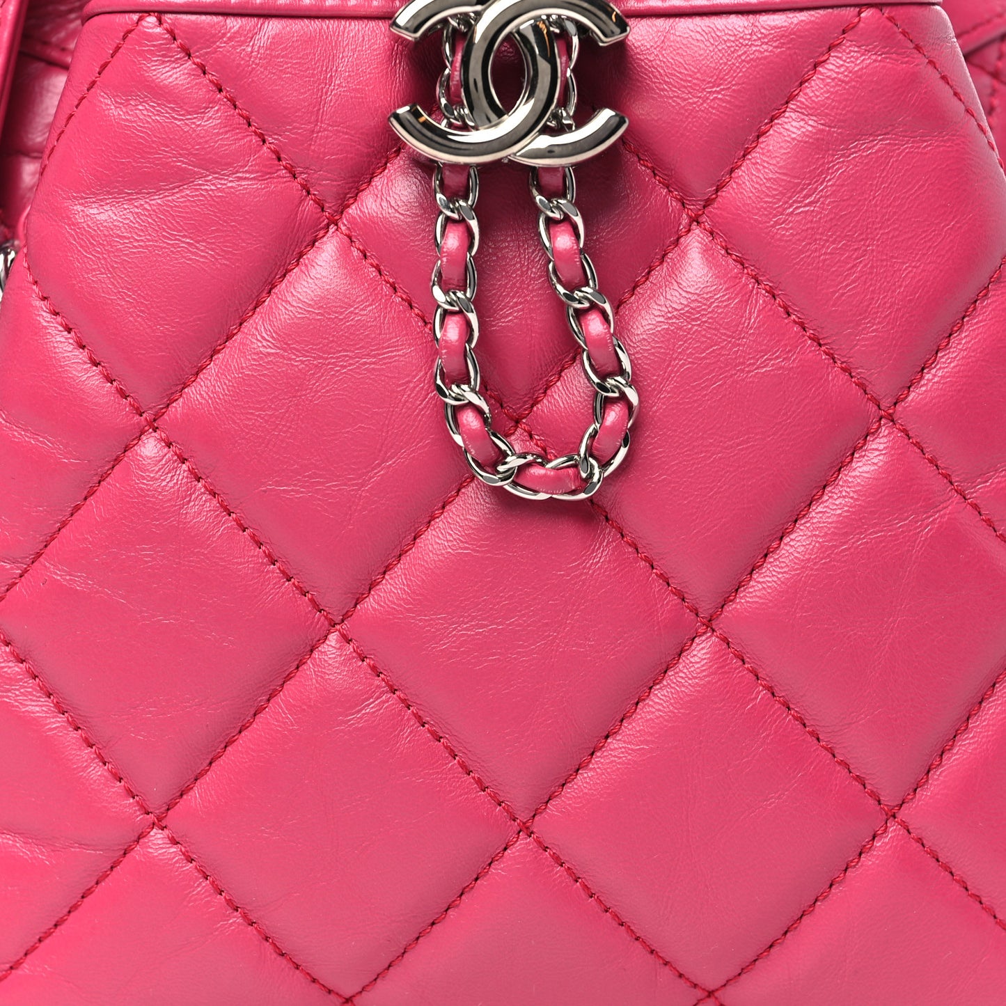 Crumpled Calfskin Quilted Chain All Over Drawstring Bucket Bag Pink