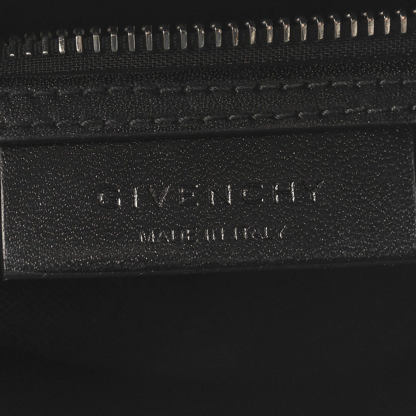 Shiny Lord Calfskin Small Antigona Black