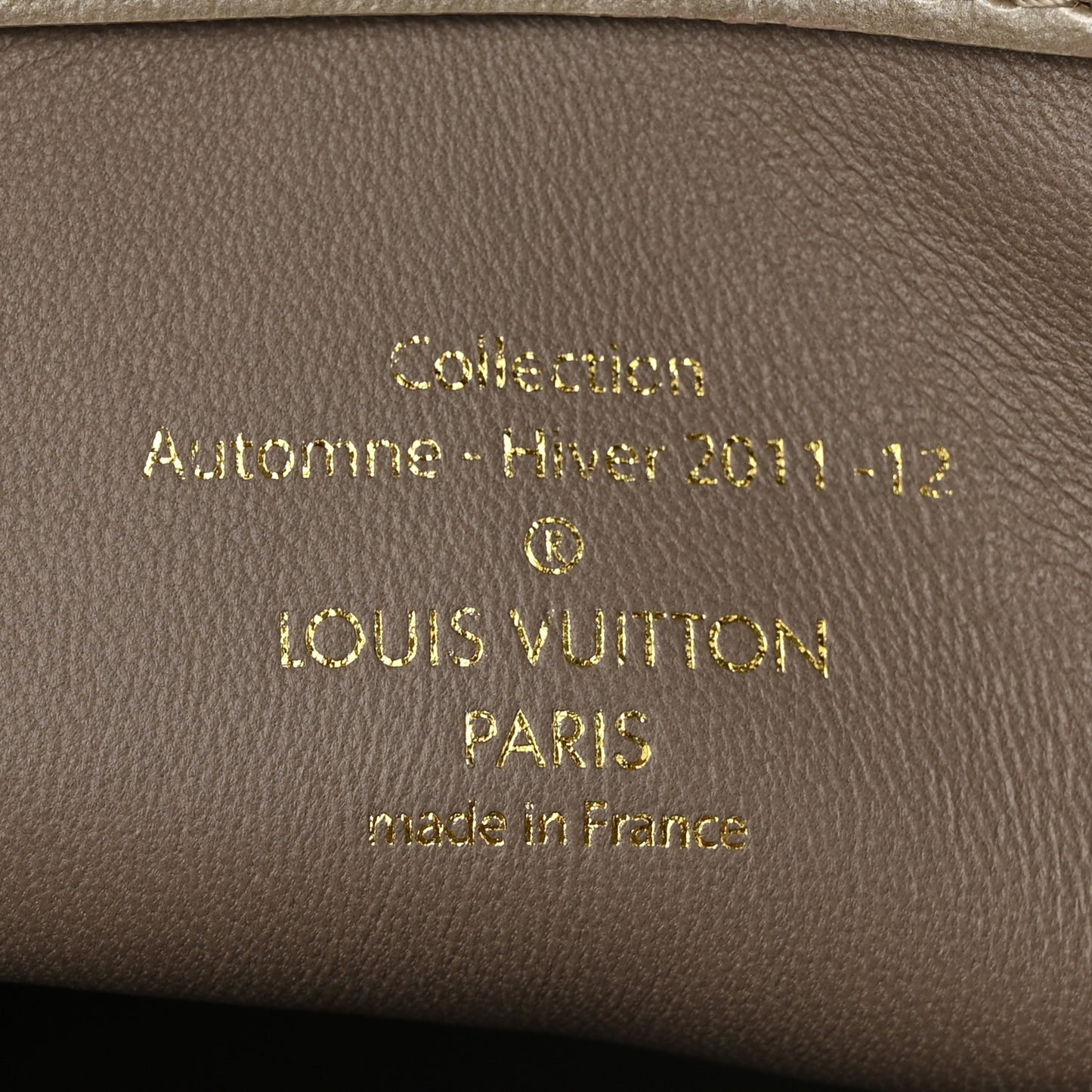 Patent Lambskin Fascination Lockit Gris