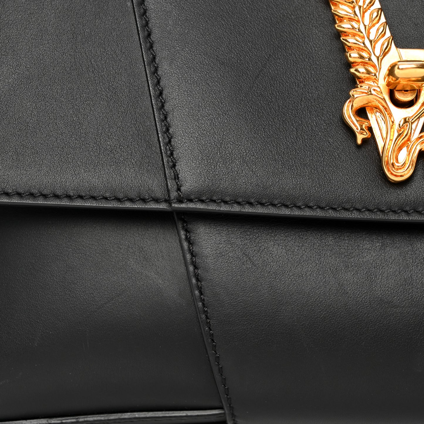 Vitello Barocco Virtus Shoulder Bag Black