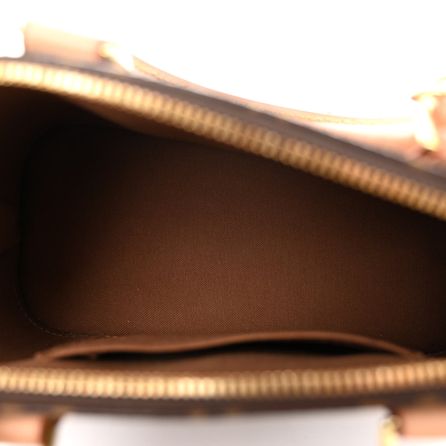Monogram Alma BB