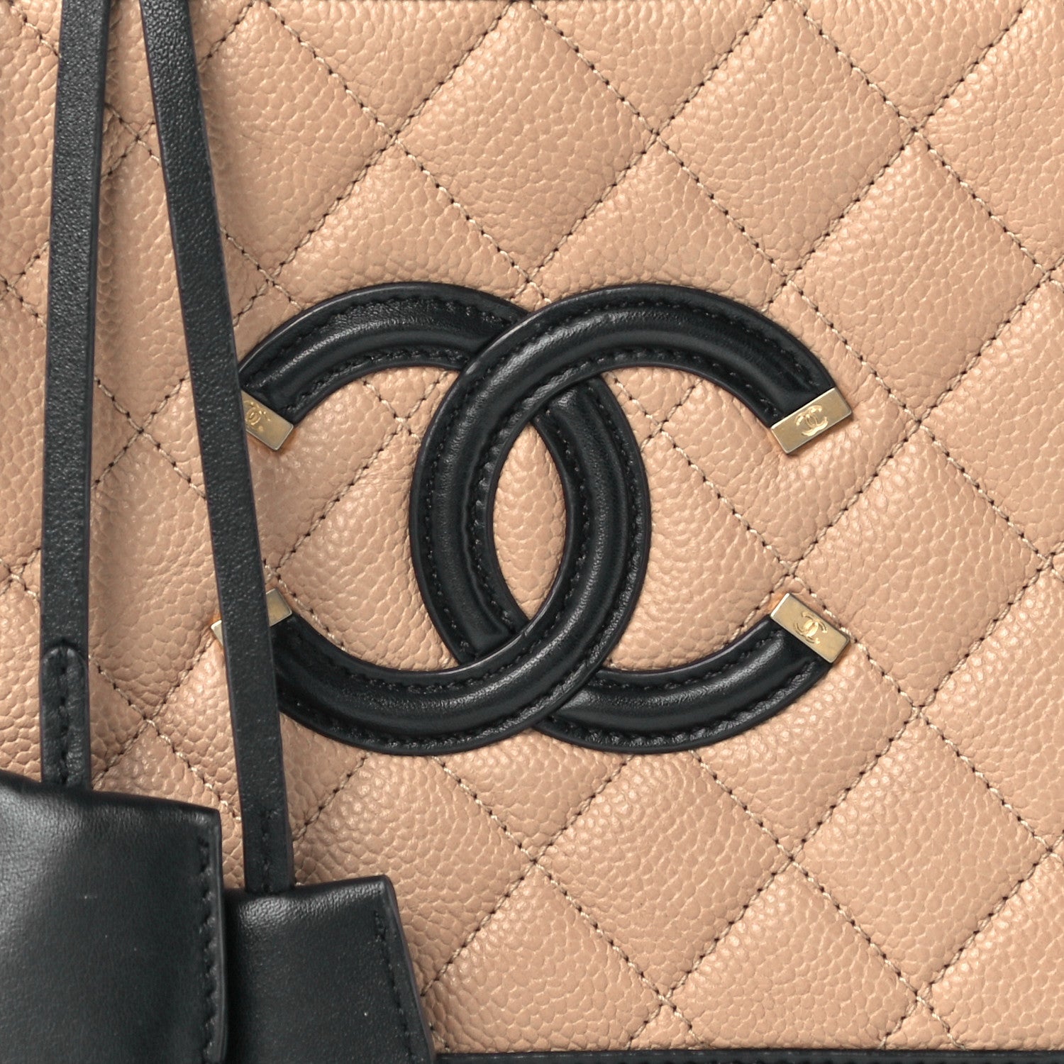 Chanel Caviar Quilted Medium CC Filigree Vanity Case Beige Black 8 of 13