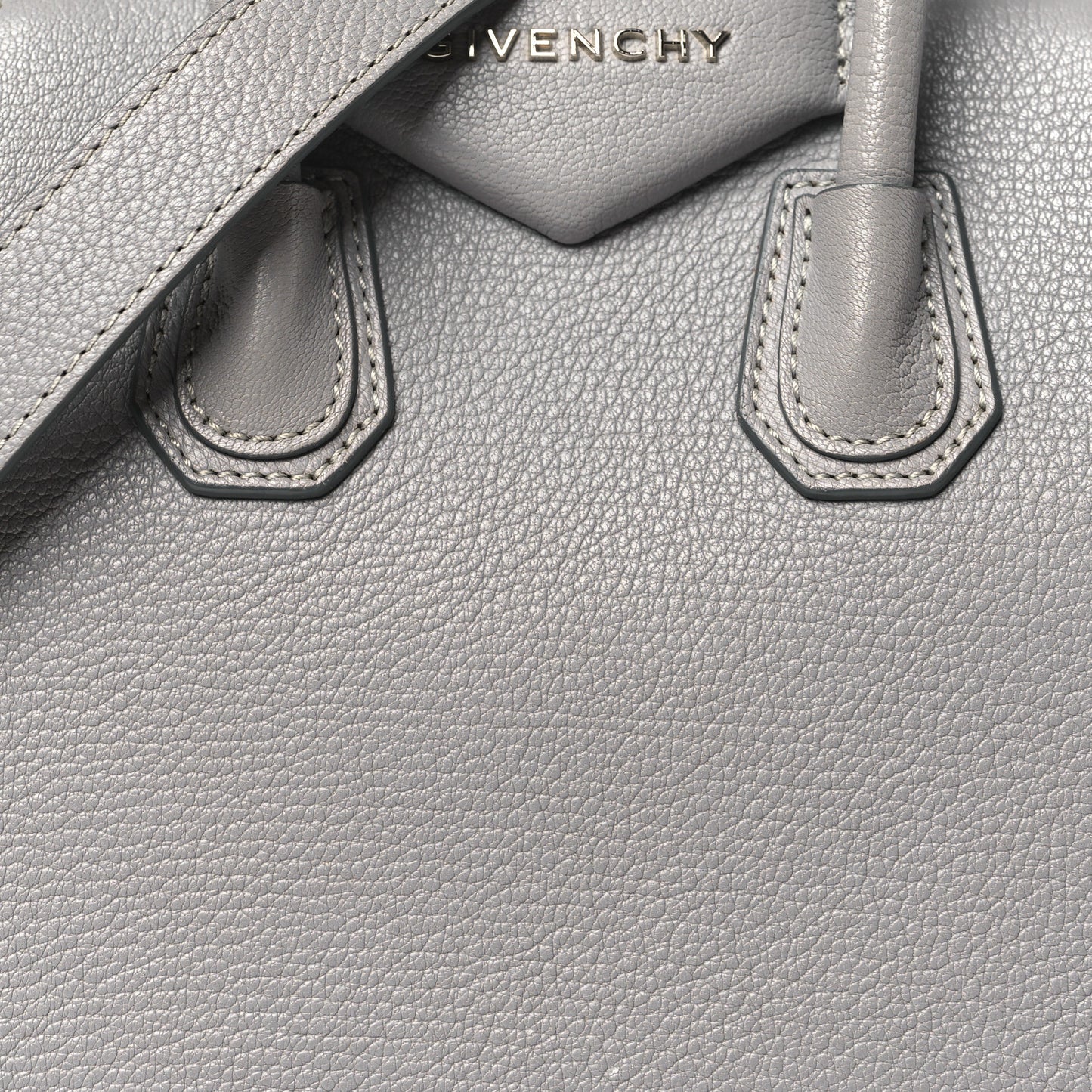 Sugar Goatskin Mini Antigona Pearl Grey