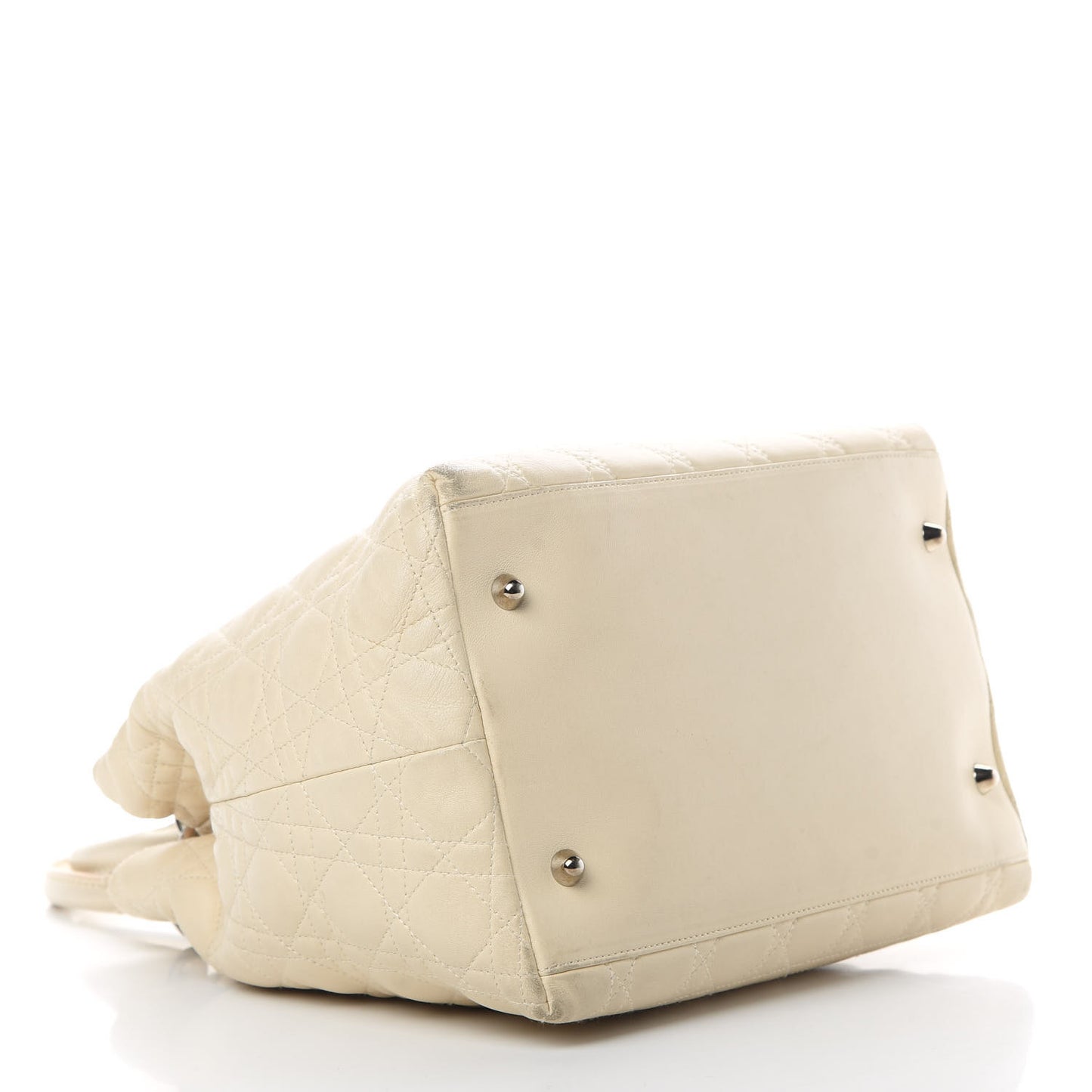 Lambskin Cannage Medium Soft Lady Dior Beige