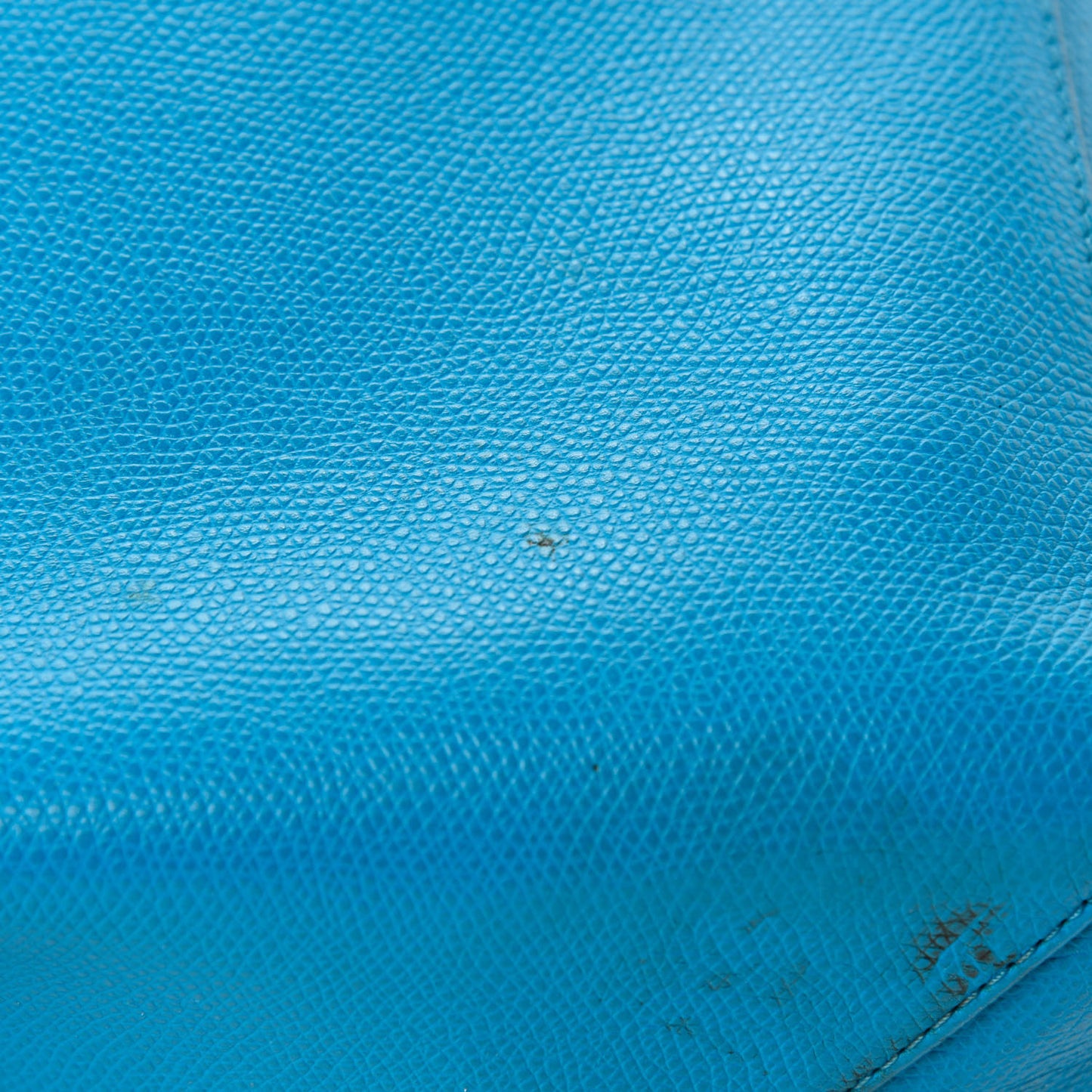 Grained Calfskin Small Vertical Cabas Turquoise