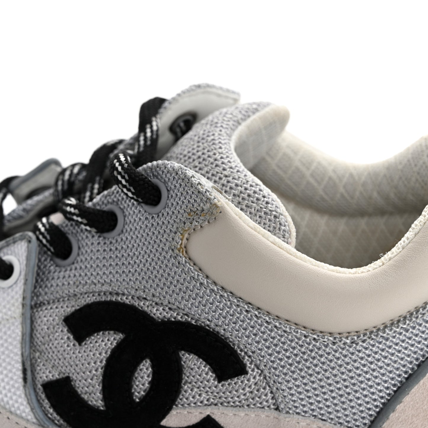 Mesh Suede Calfskin Grained Calfskin Womens CC Sneakers 38 Grey White