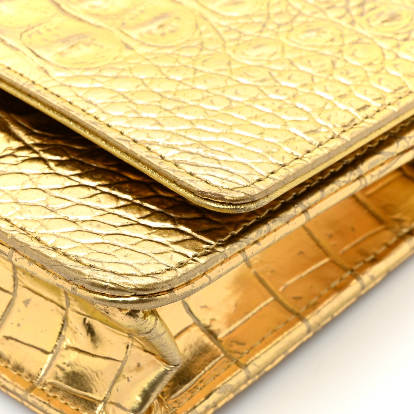 Metallic Calfskin Crocodile Embossed Cocodile Wallet On Chain WOC Gold