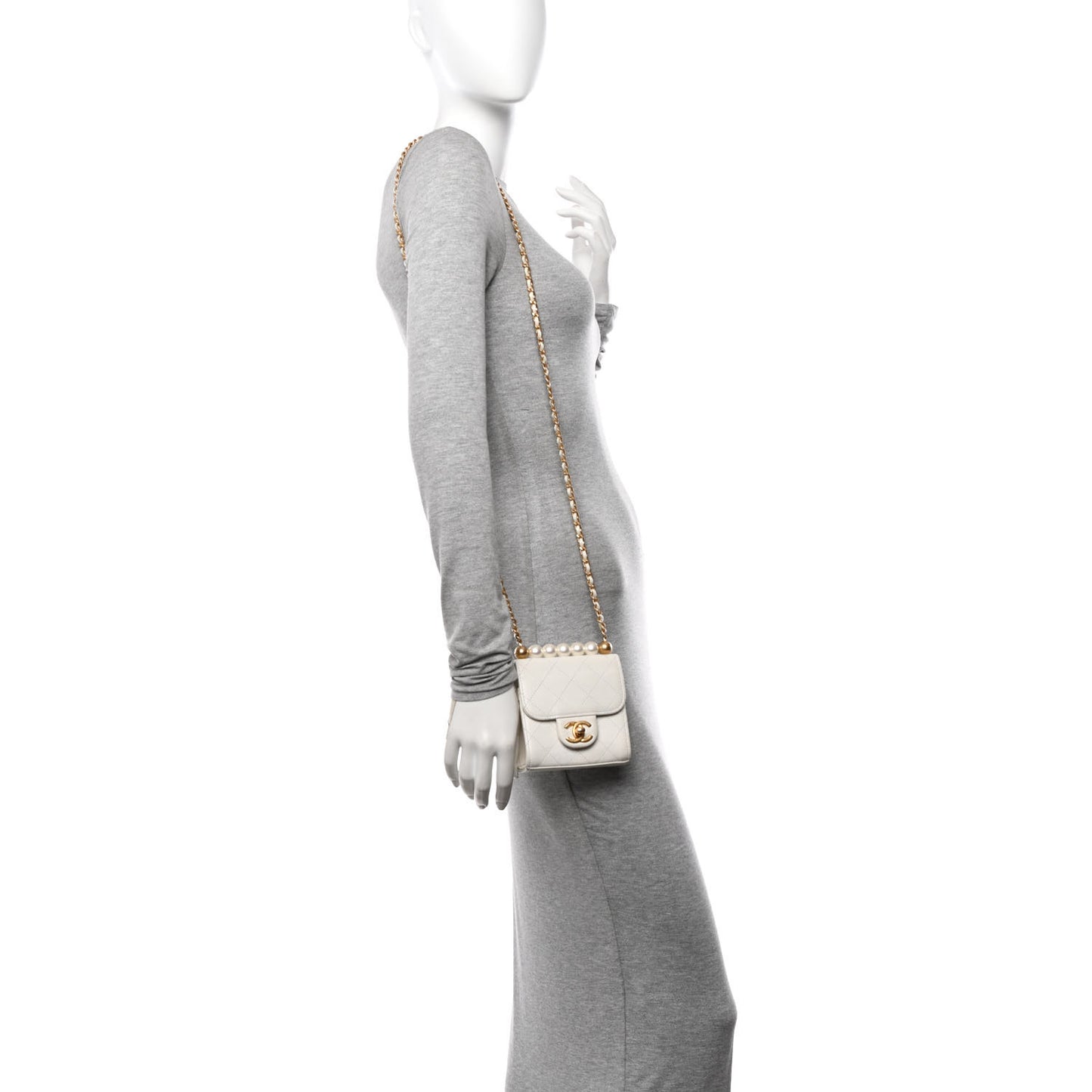 Goatskin Chic Pearls Clutch On Chain White