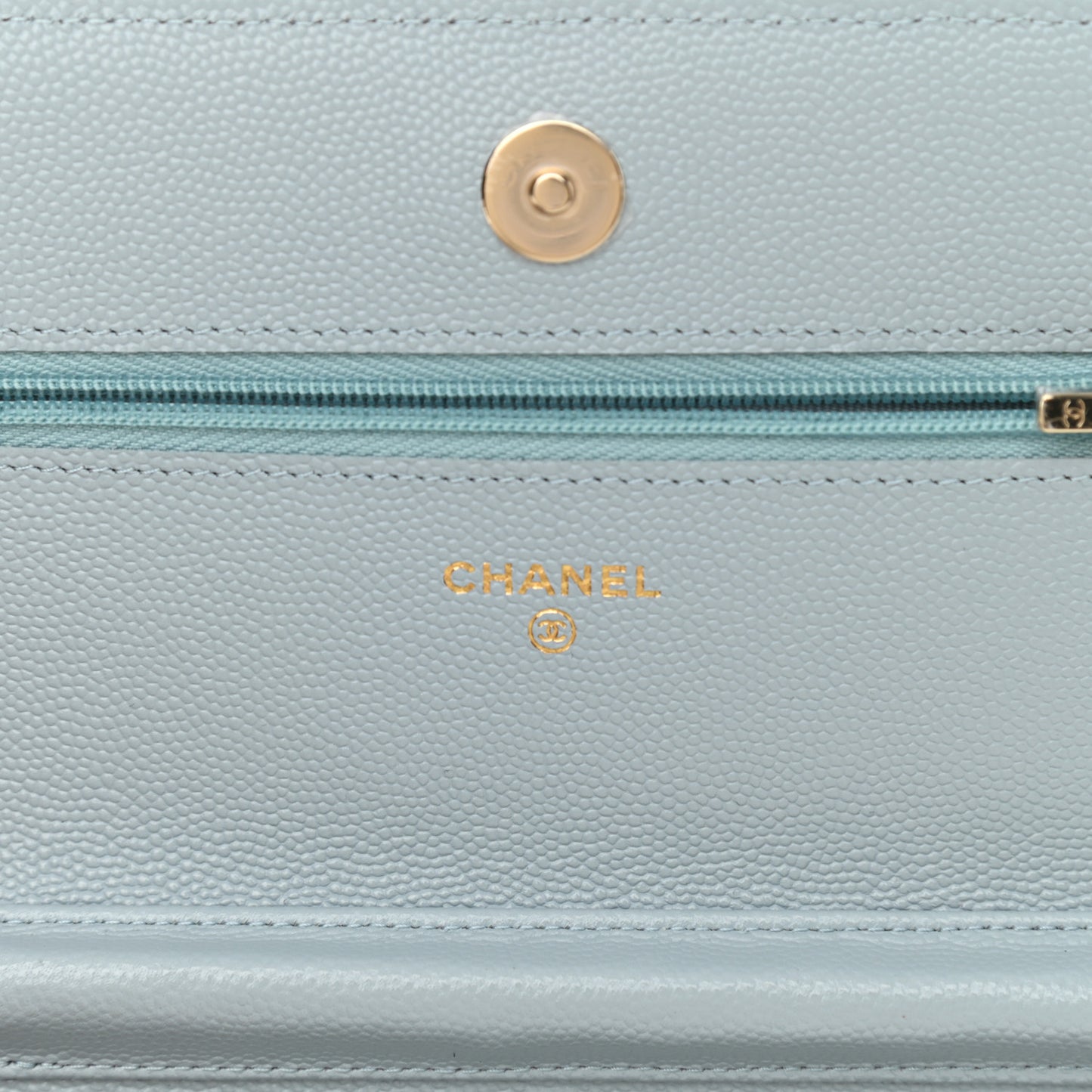 Caviar Quilted Wallet On Chain WOC Light Blue