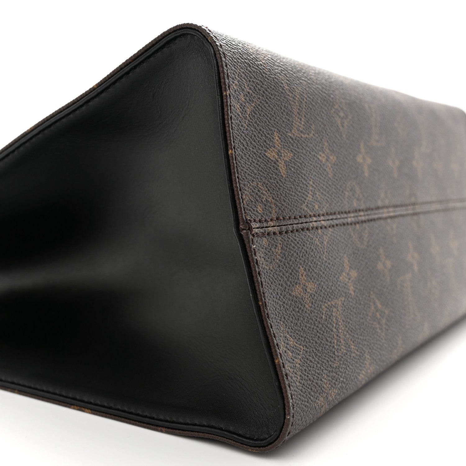 Louis Vuitton Monogram Fall In Love Onthego MM 8 of 9
