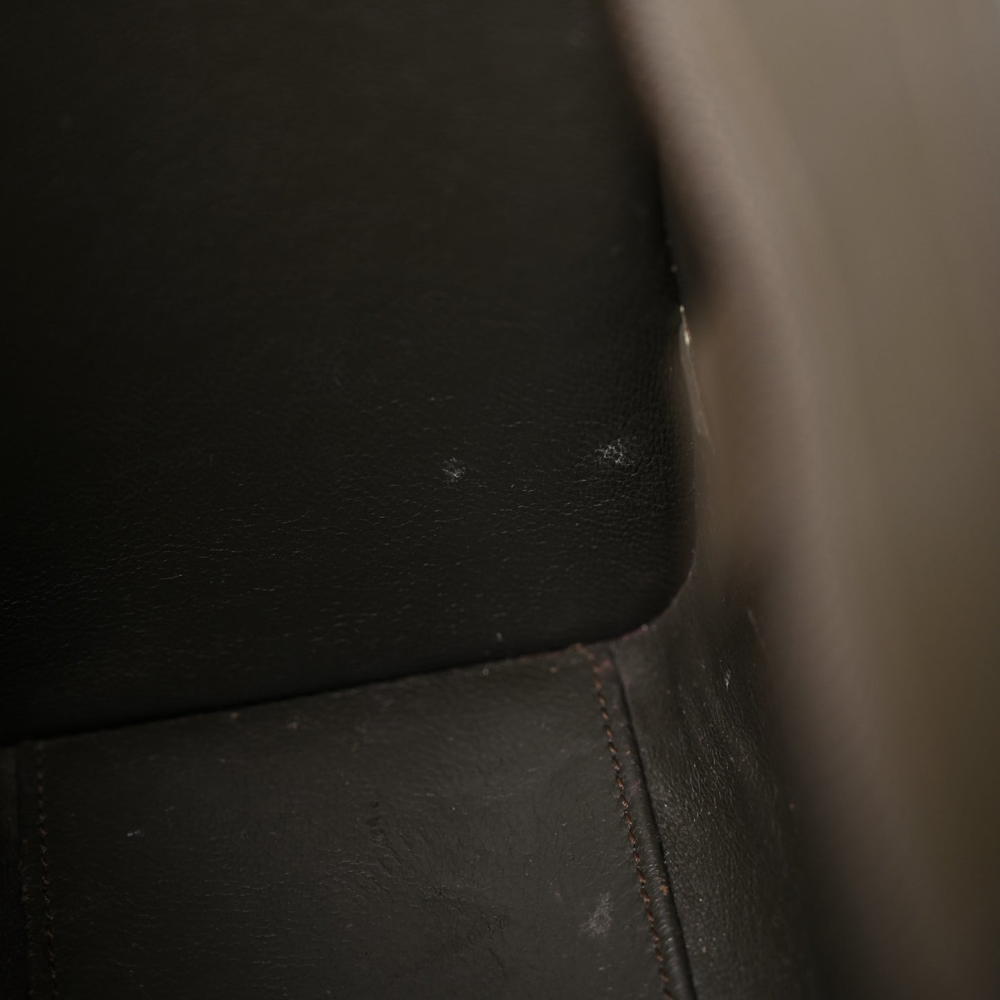 Smooth Calfskin Nano Luggage Khaki