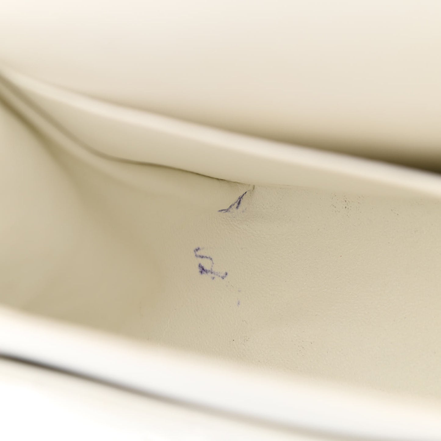 Caviar Quilted Jumbo Double Flap White