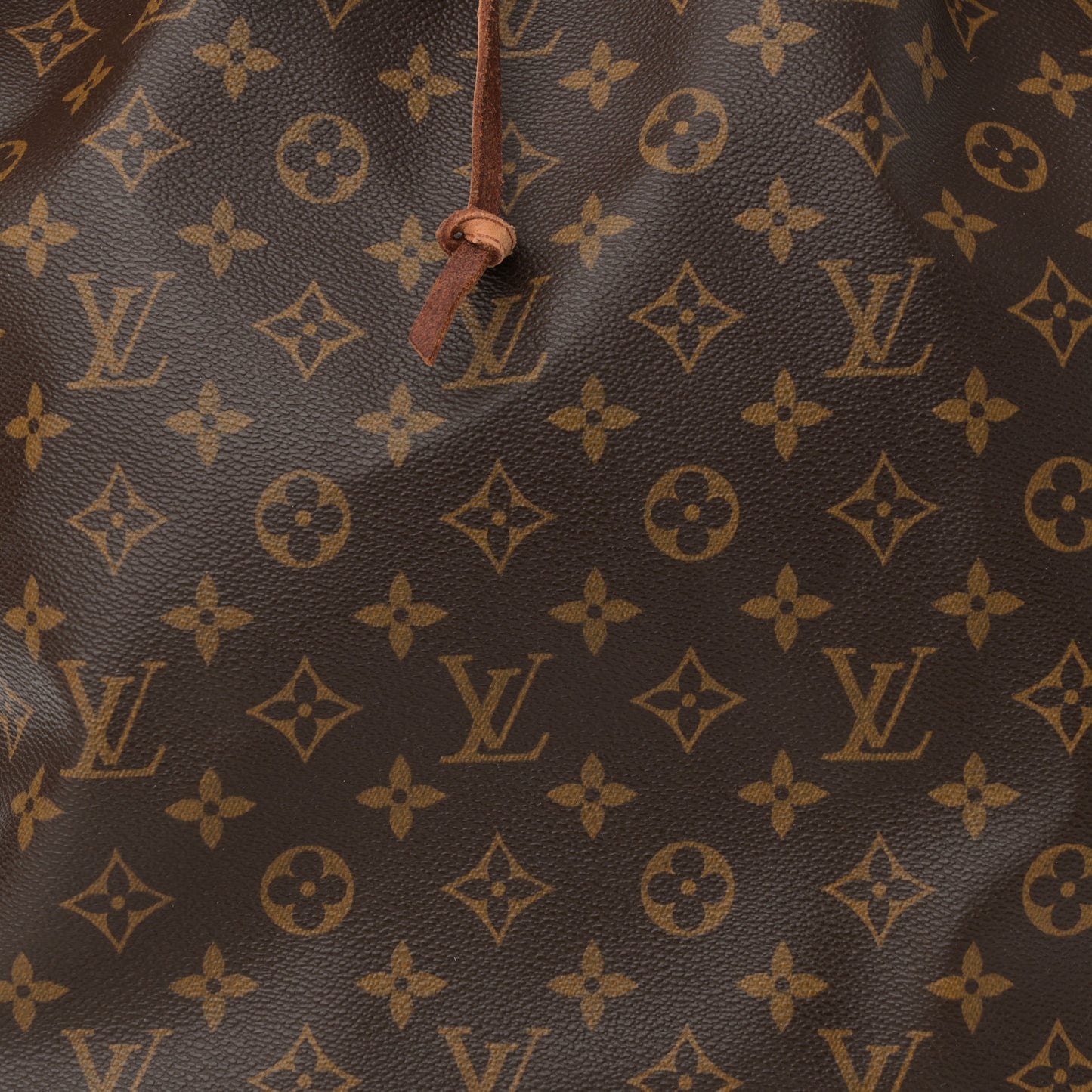 Monogram Noe