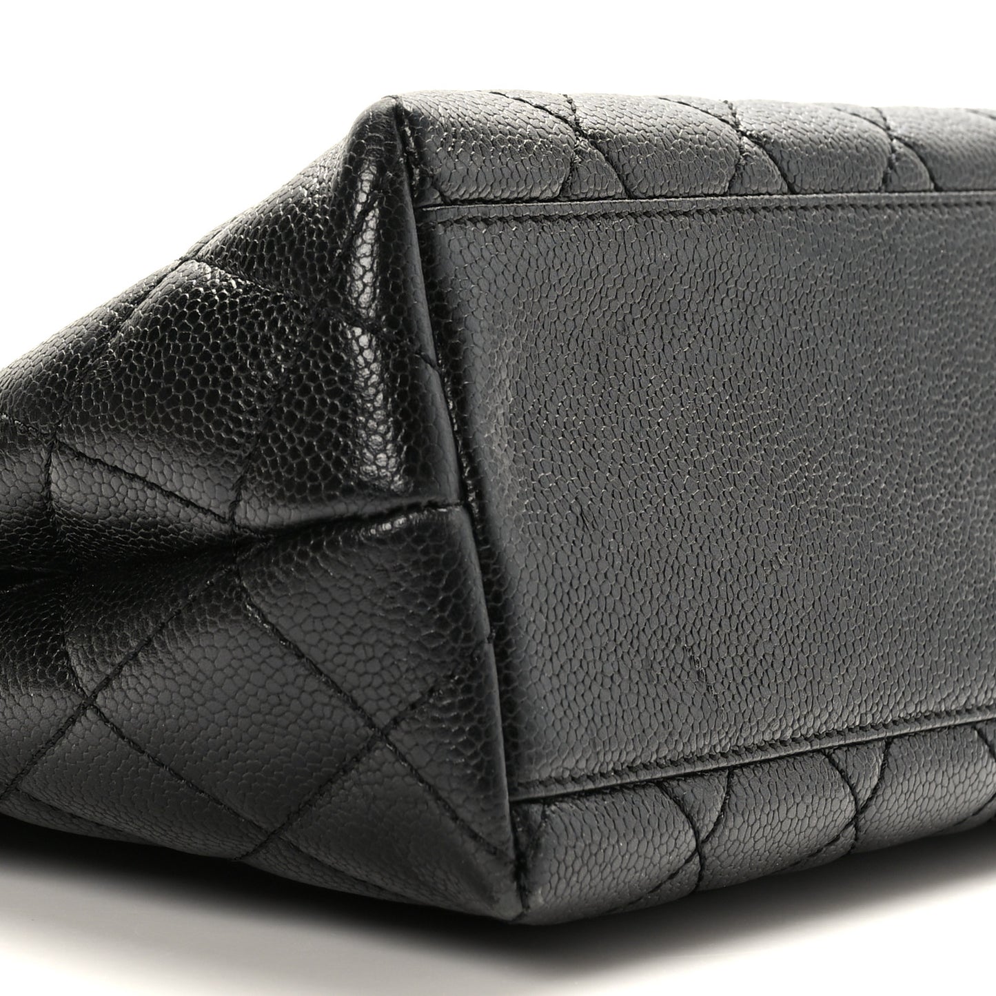 Caviar Quilted Jumbo Kelly Flap Black