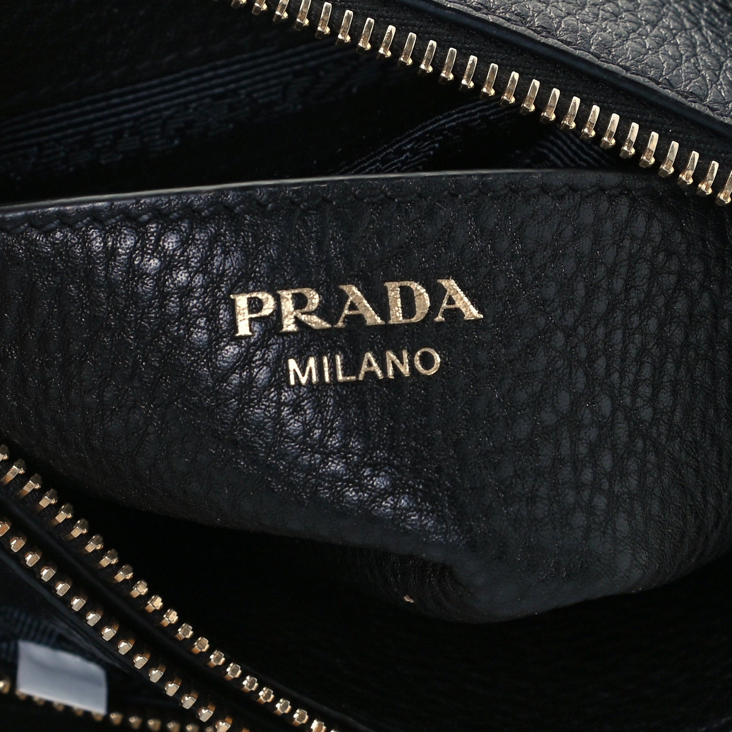 Vitello Daino Double Zip Crossbody Bag Black