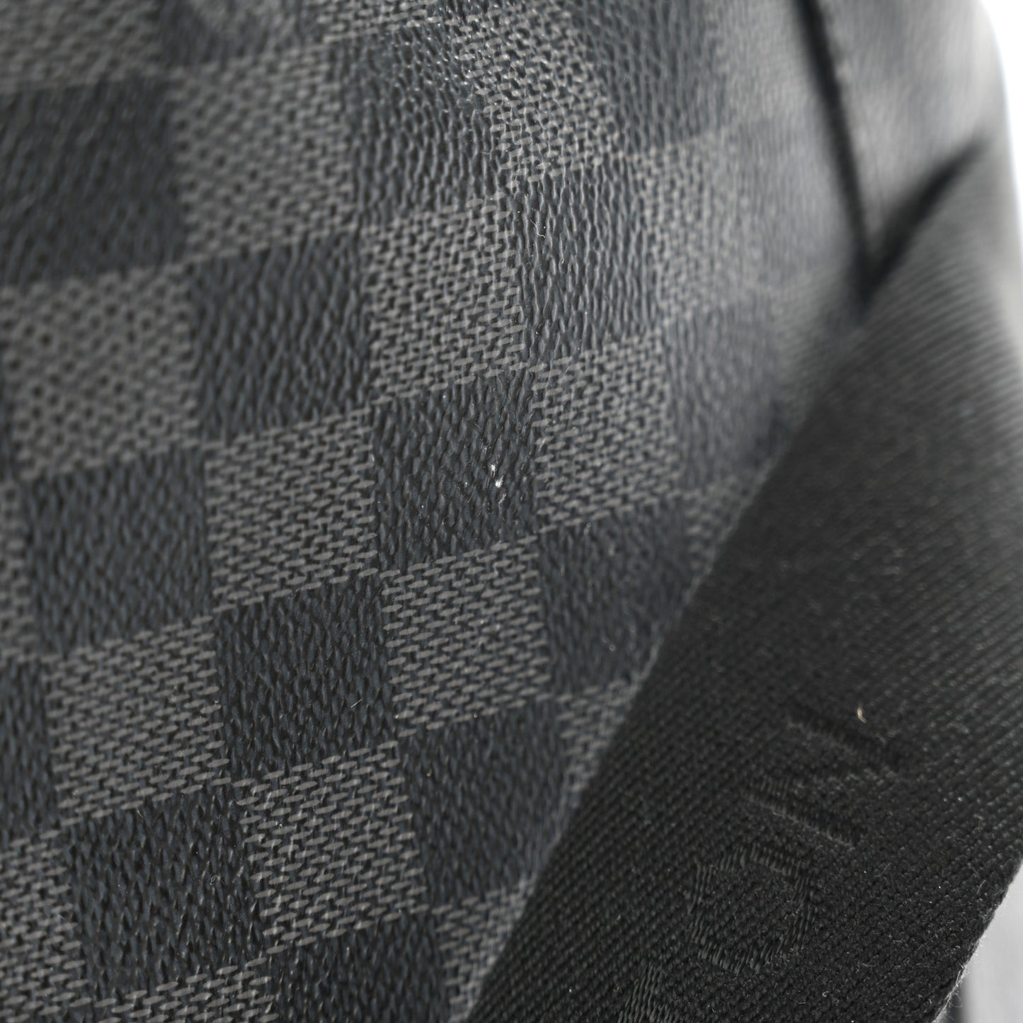 Damier Graphite Neo Eole 65